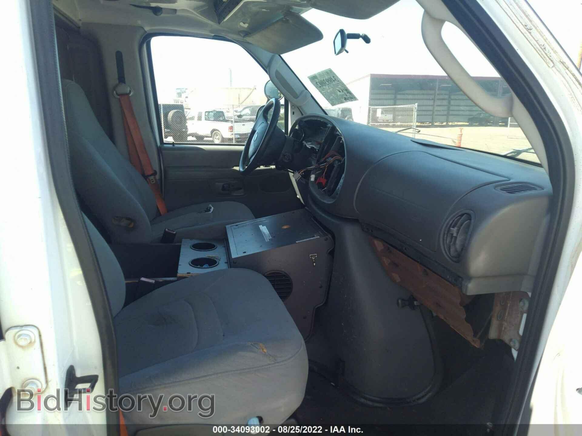 2008 FORD ECONOLINE - VIN: 1FDSS34P28DB61087 - Фото 5