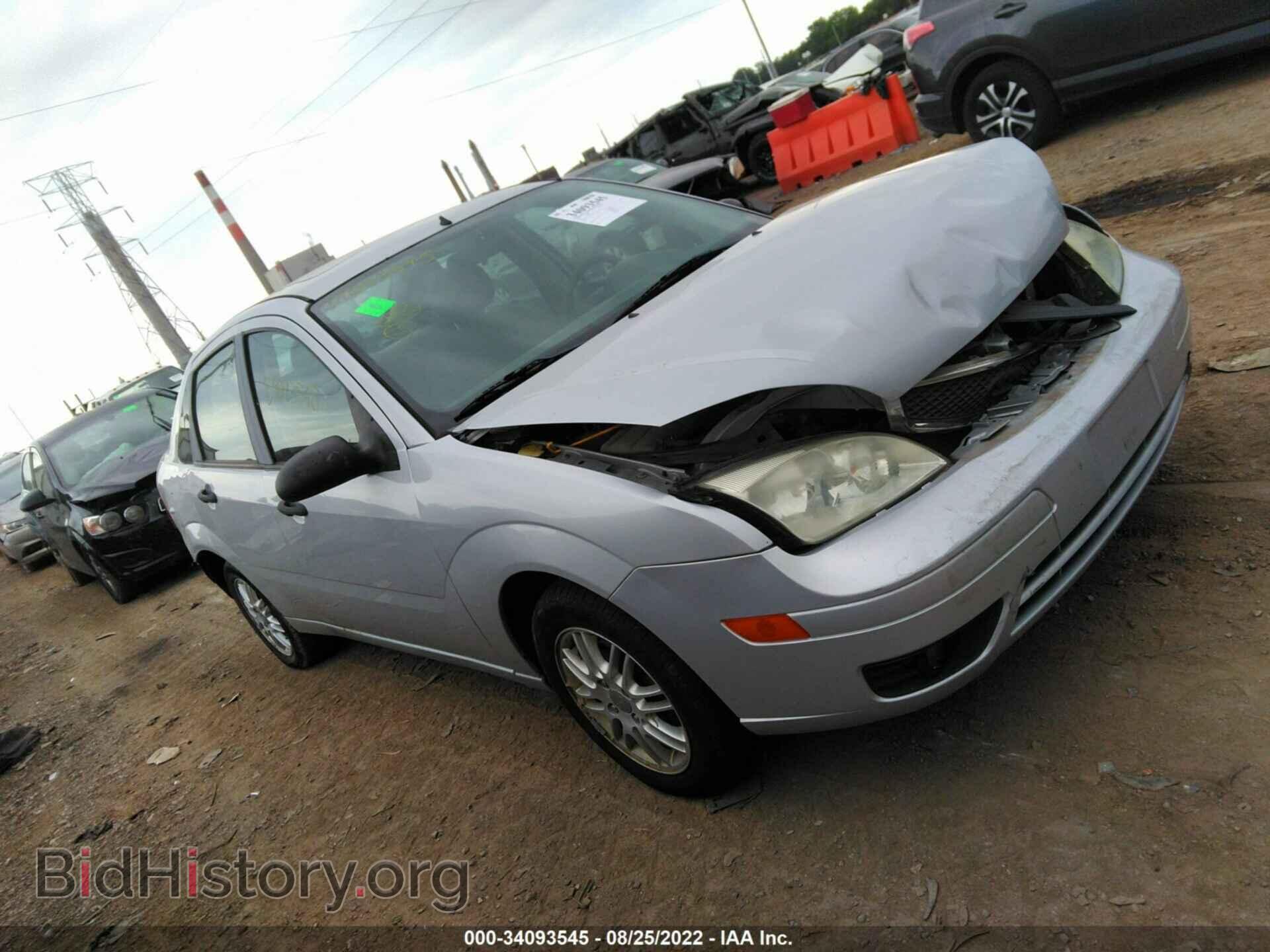 Photo 1FAHP34N87W353444 - FORD FOCUS 2007
