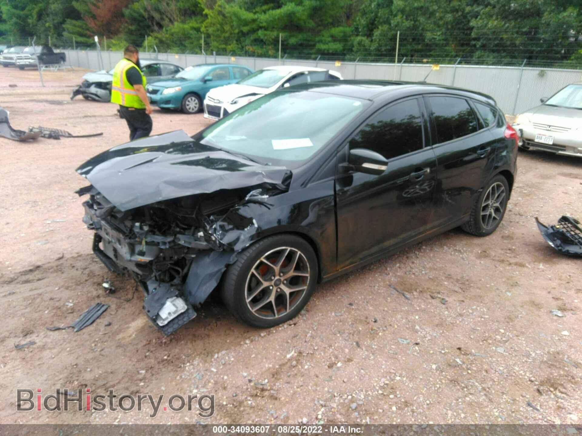 2017 FORD FOCUS - VIN: 1FADP3M24HL282847 - Фото 2
