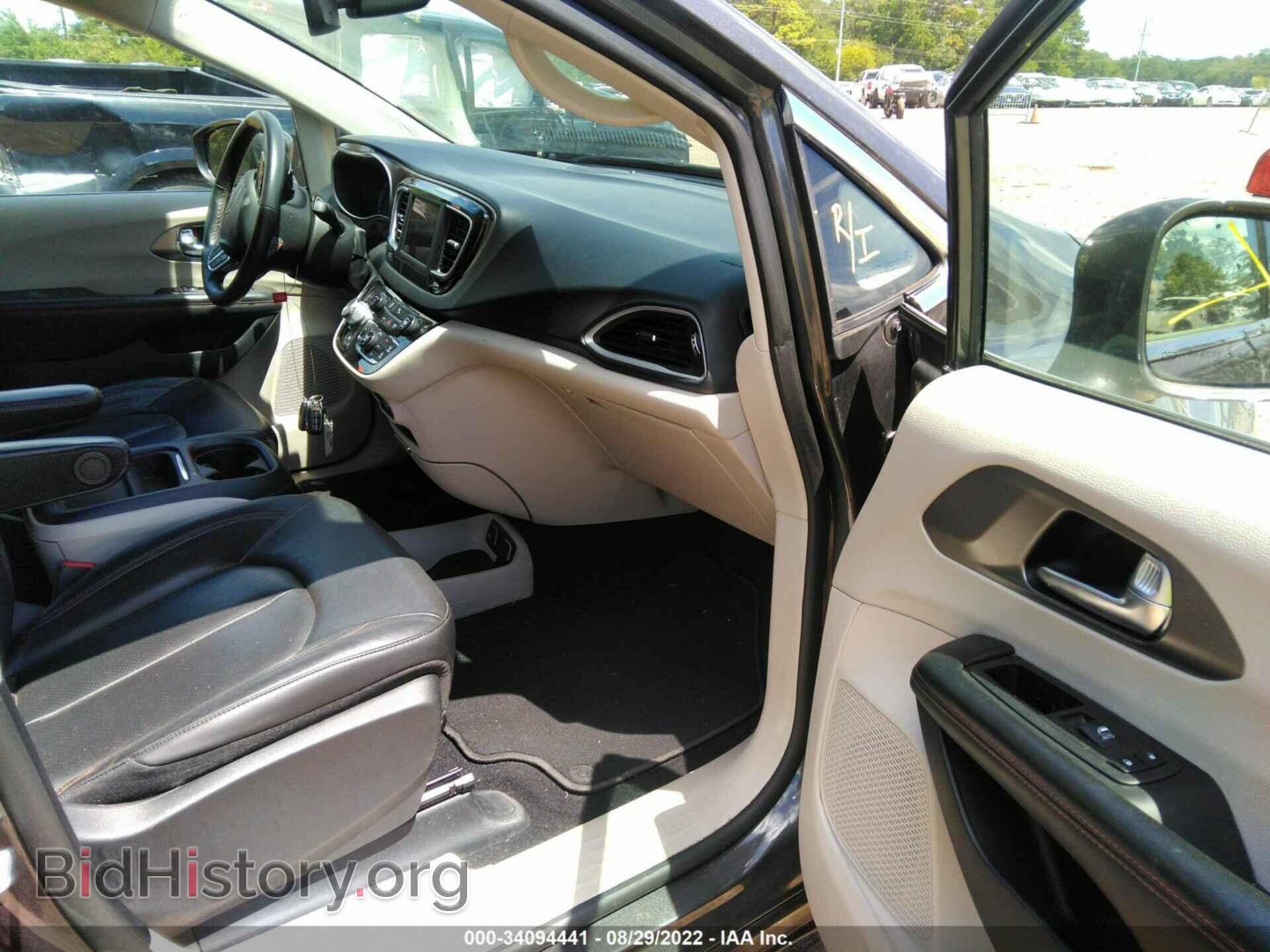 2020 CHRYSLER PACIFICA - VIN: 2C4RC1BG1LR285414 - Фото 5