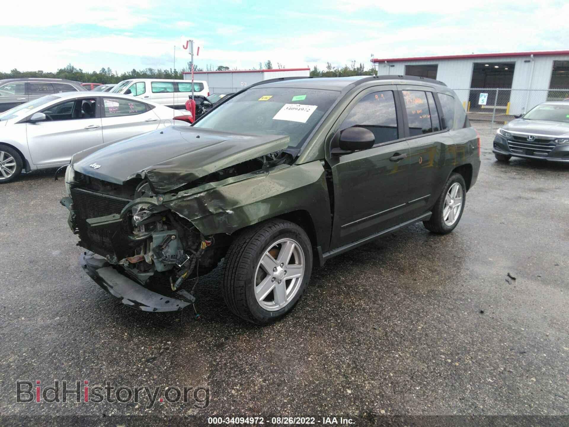 2008 JEEP COMPASS - VIN: 1J8FF47W08D778404 - Фото 2