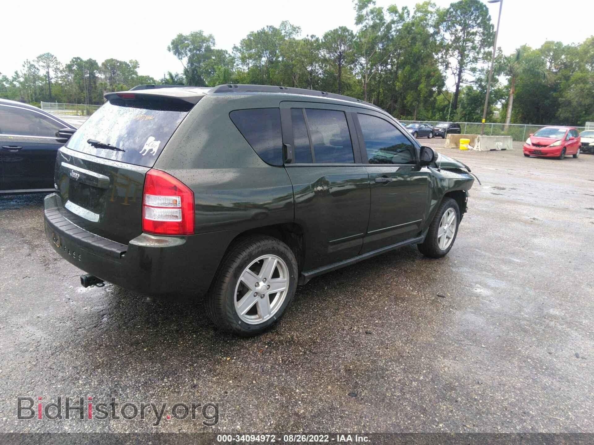 2008 JEEP COMPASS - VIN: 1J8FF47W08D778404 - Фото 4