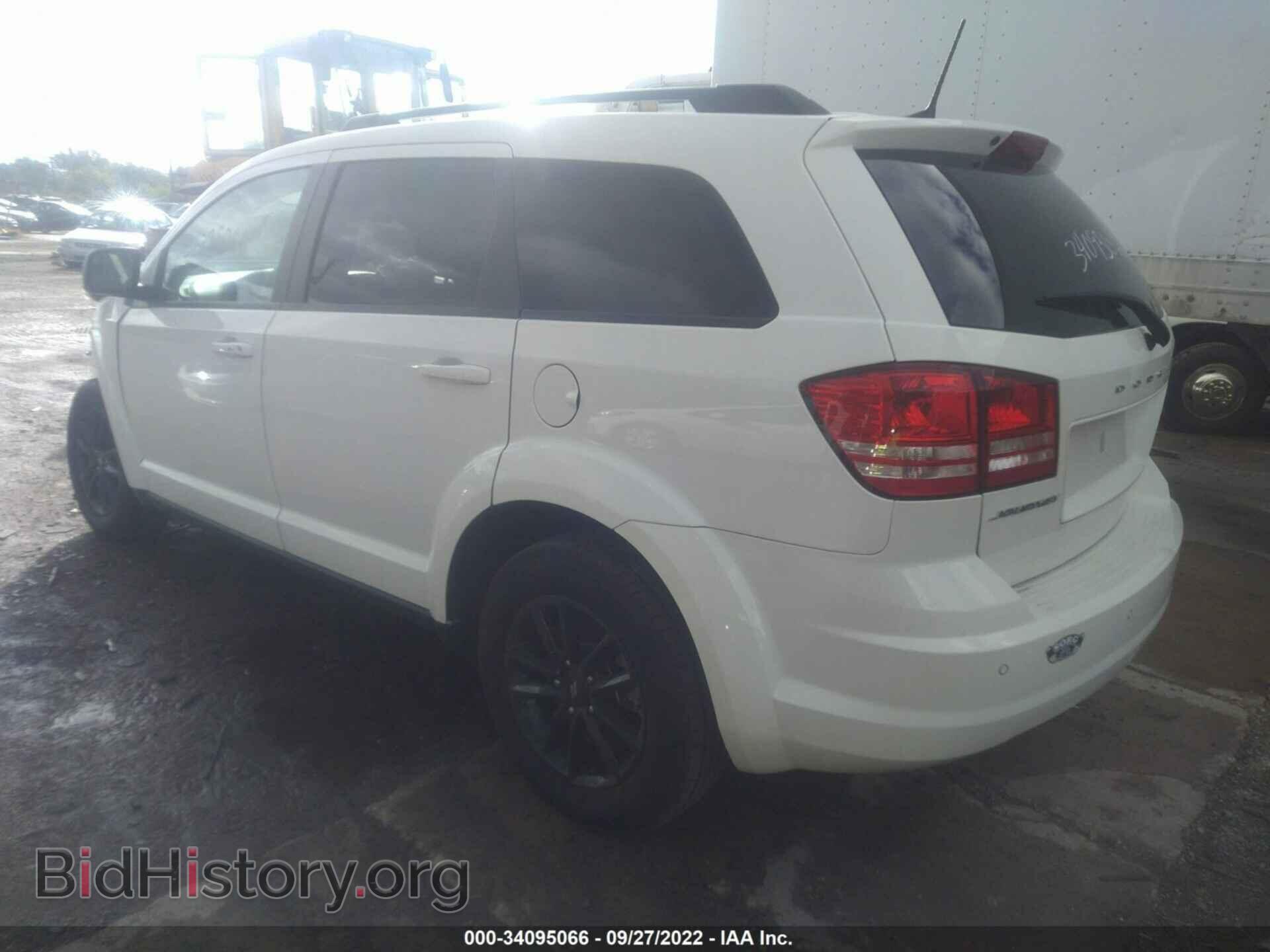 2020 DODGE JOURNEY - VIN: 3C4PDCAB0LT276304 - Photo 3
