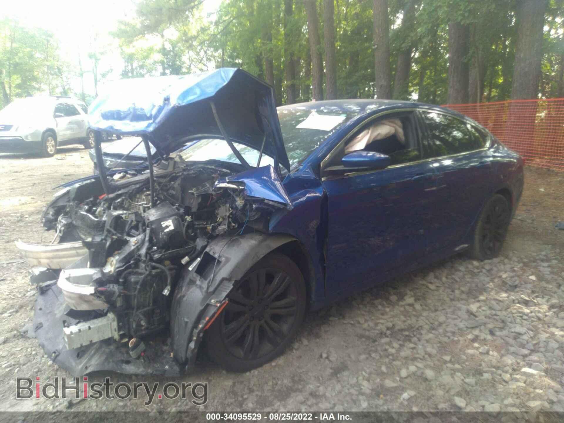 2015 CHRYSLER 200 - VIN: 1C3CCCAB5FN628013 - Фото 2