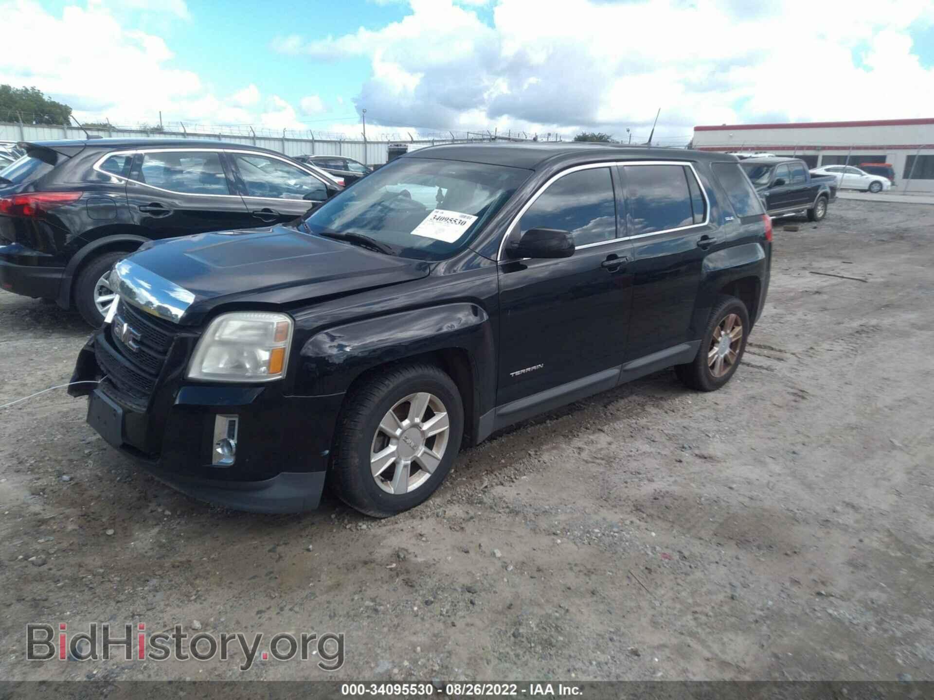 2011 GMC TERRAIN - VIN: 2CTALMEC3B6362215 - Photo 2