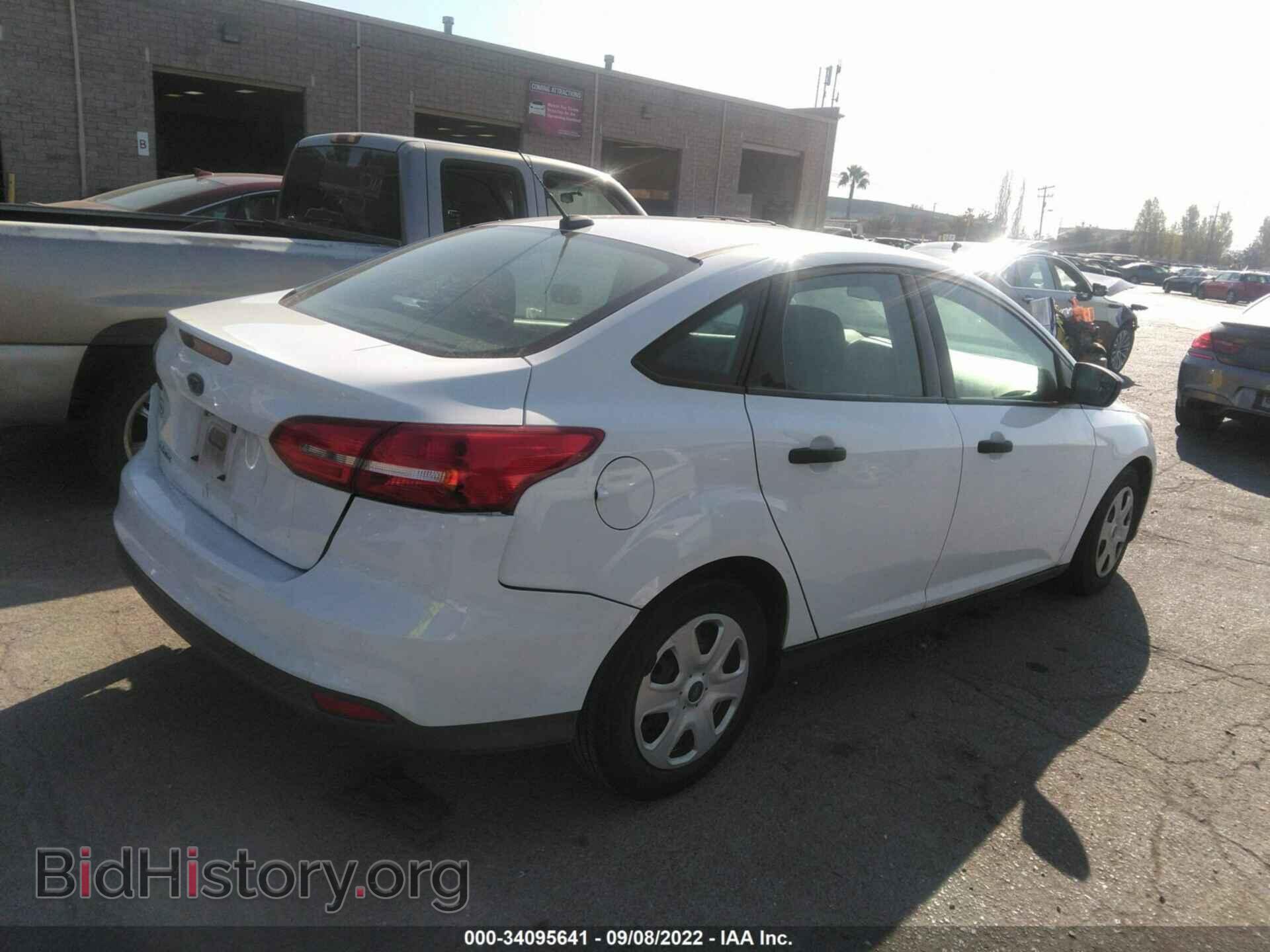 2017 FORD FOCUS - VIN: 1FADP3E21HL345871 - Photo 4
