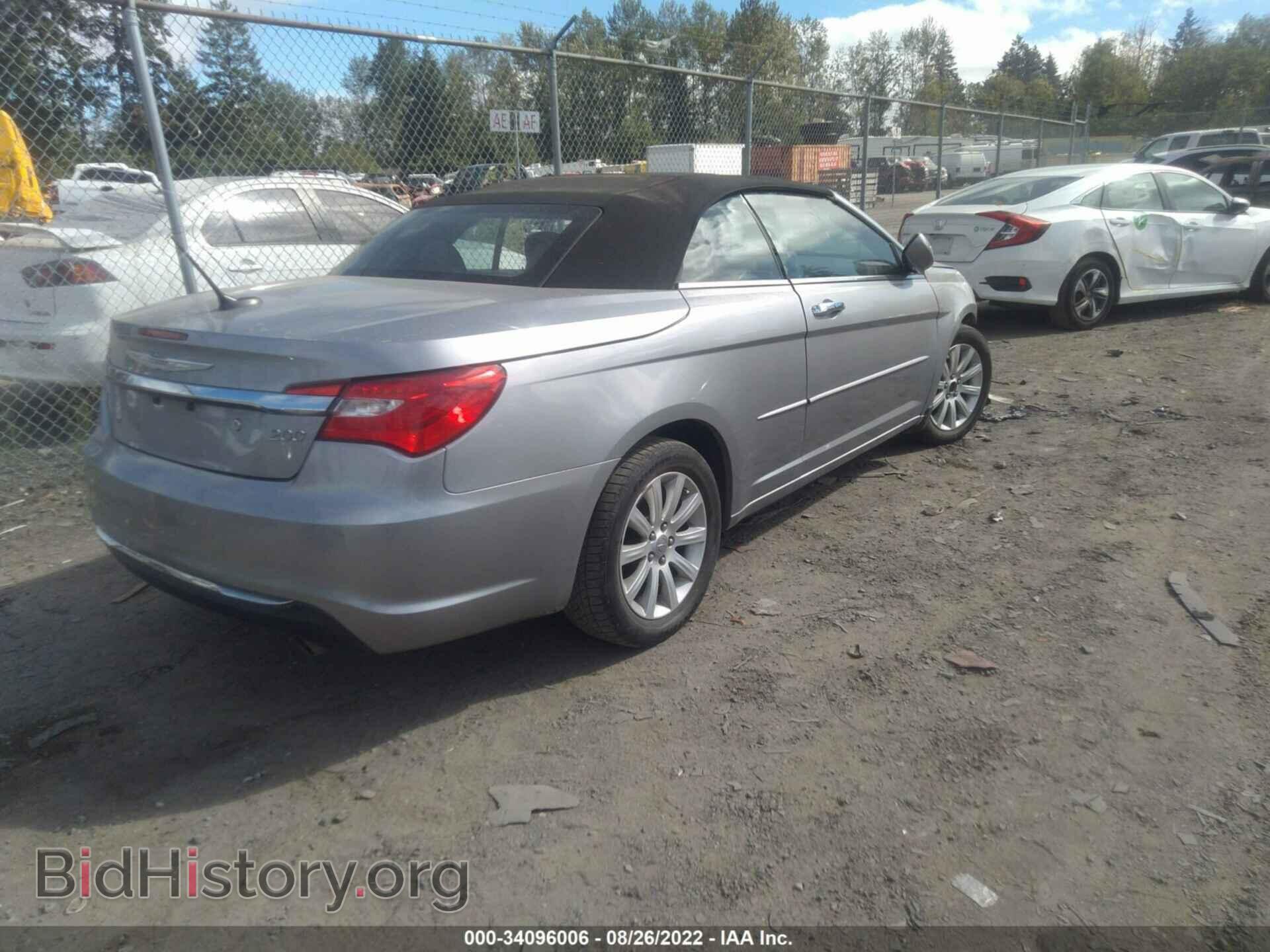 2014 CHRYSLER 200 - VIN: 1C3BCBEG3EN127275 - Фото 4