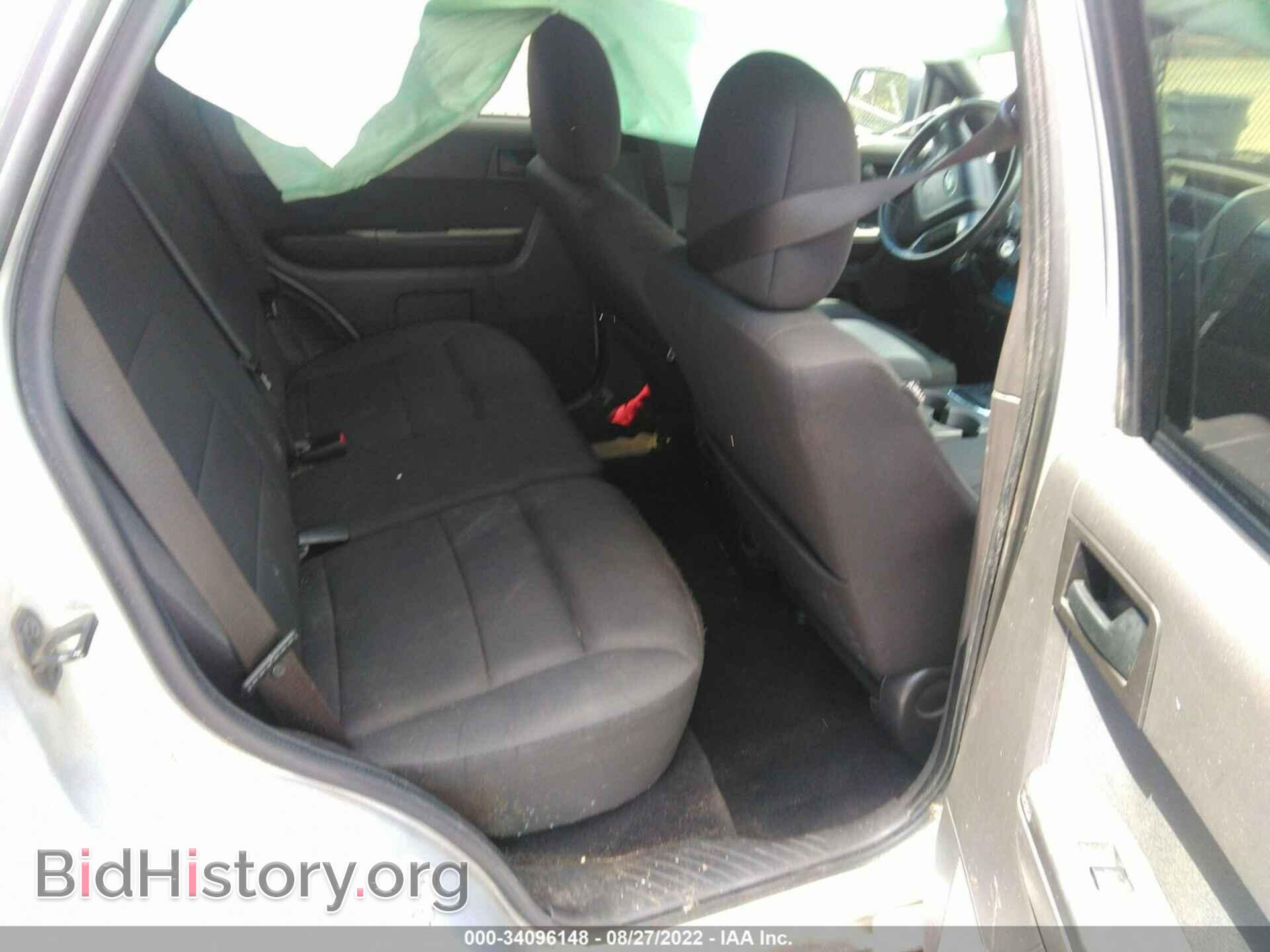 2011 FORD ESCAPE - VIN: 1FMCU0DG5BKA99104 - Фото 8