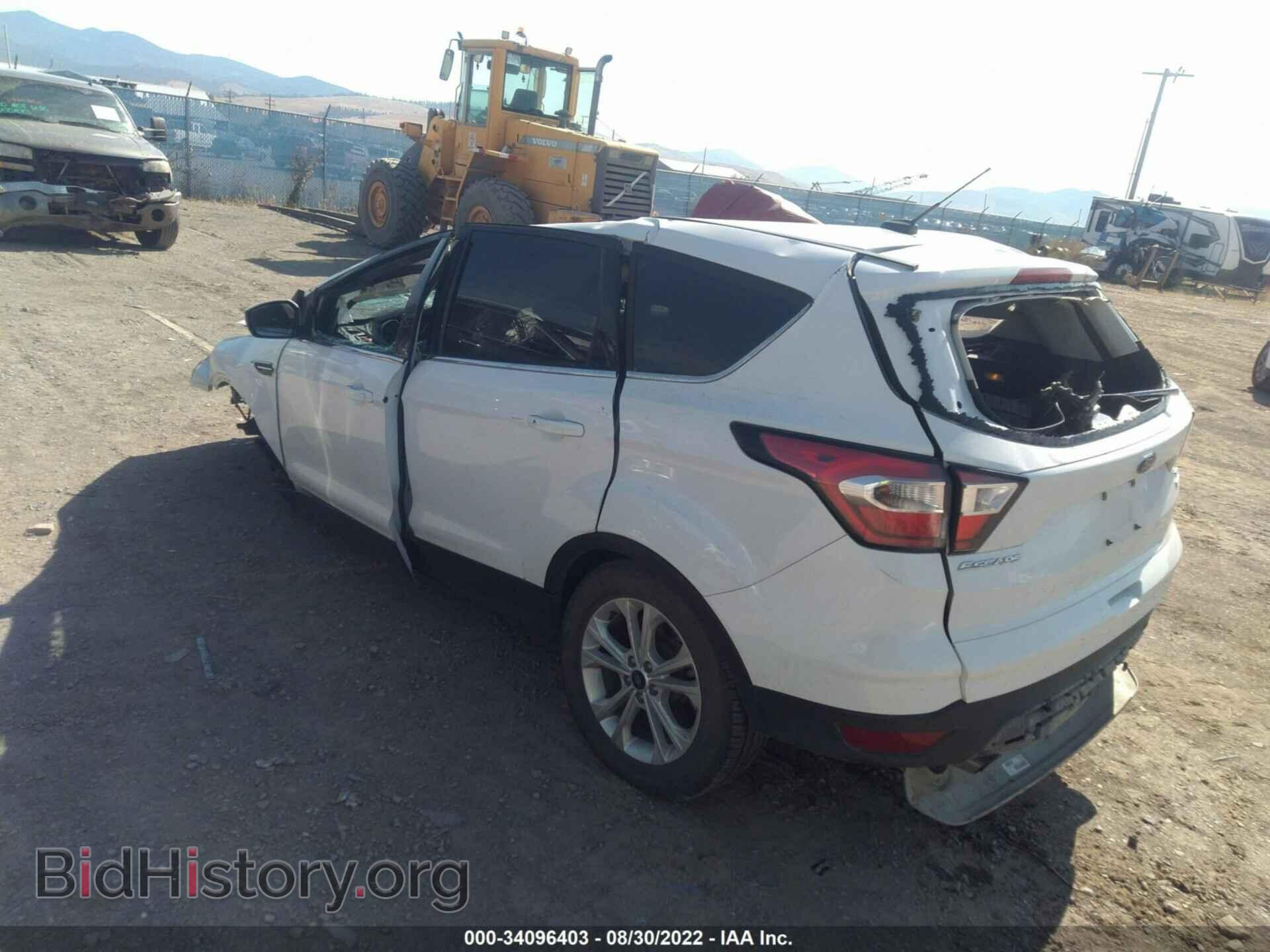 2017 FORD ESCAPE - VIN: 1FMCU0GD7HUE24771 - Фото 3
