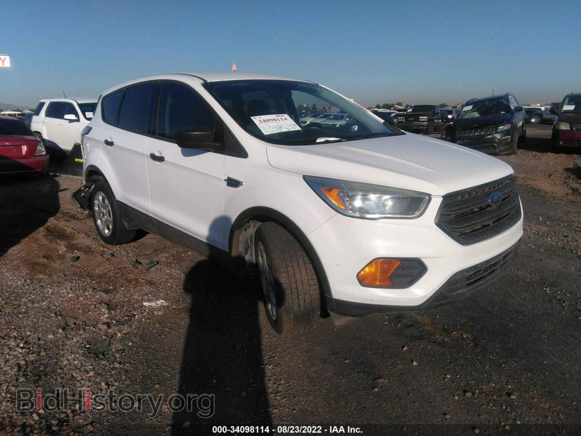 Фотография 1FMCU0F74HUB03640 - FORD ESCAPE 2017
