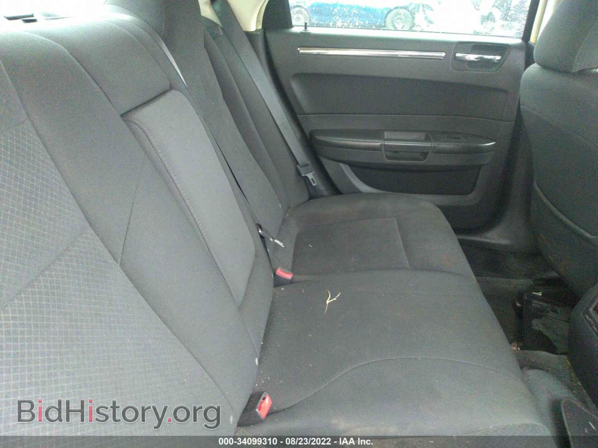 2010 CHRYSLER 300 - VIN: 2C3CA4CD8AH149922 - Фото 8