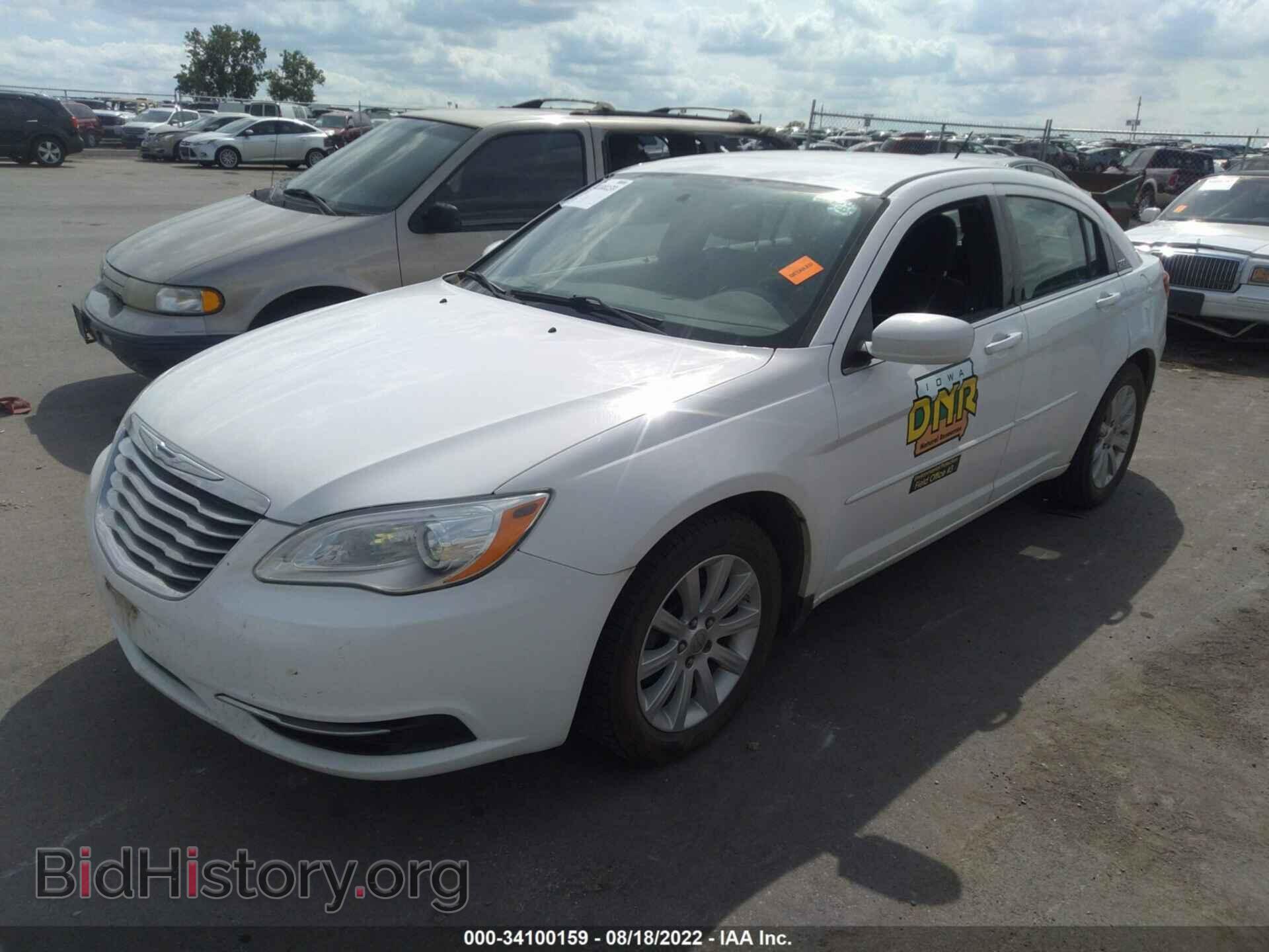 2014 CHRYSLER 200 - VIN: 1C3CCBBG5EN194808 - Photo 2