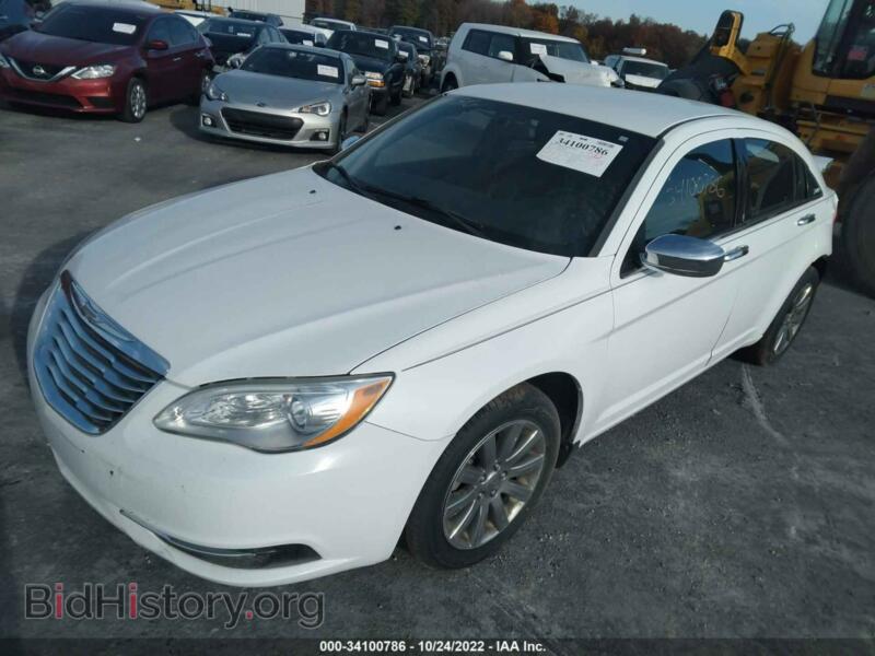 2011 Chrysler 200 (VIN 1C3BC1FB4BN554716) — фото 2 из 11