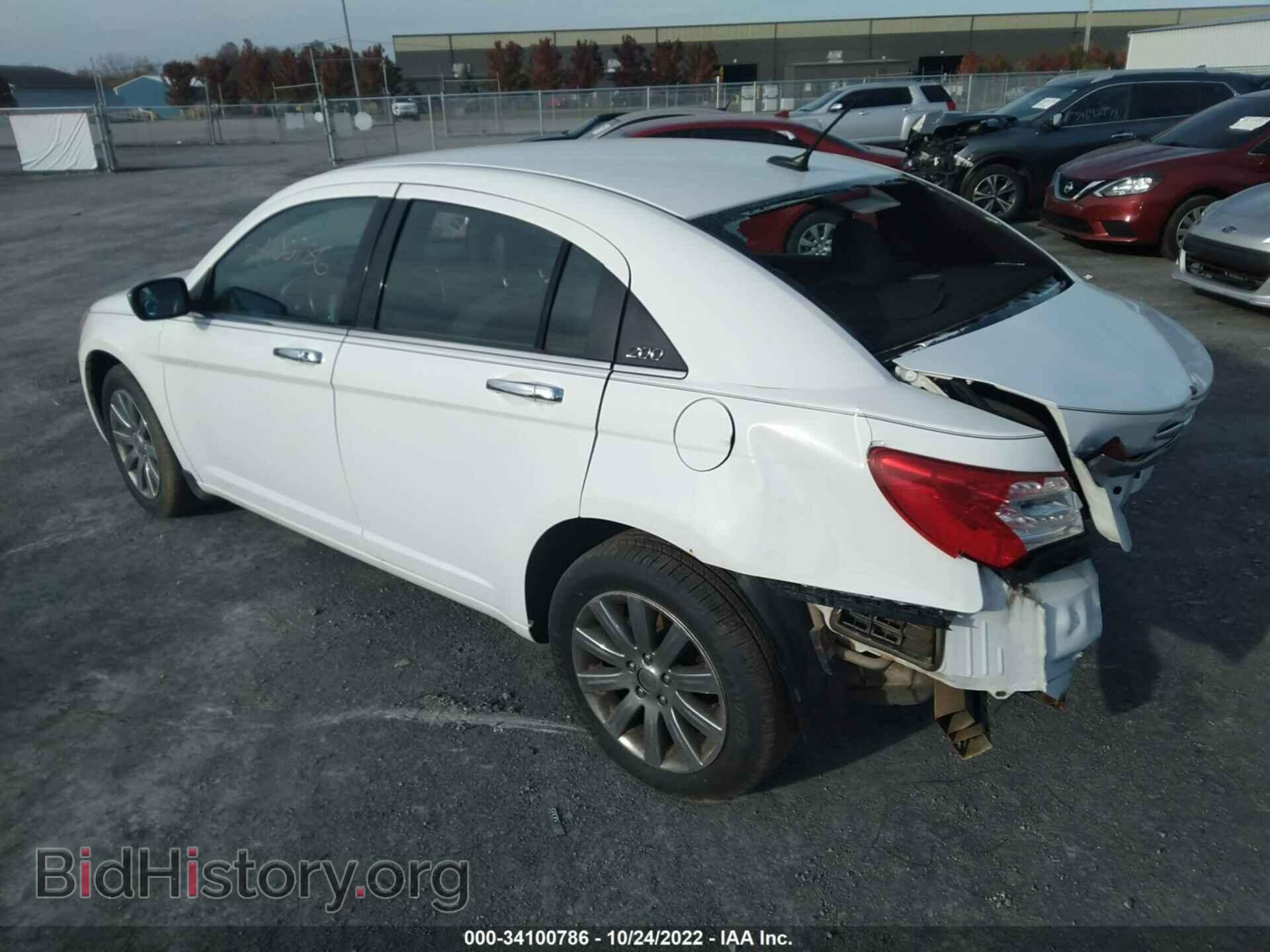 2011 CHRYSLER 200 - VIN: 1C3BC1FB4BN554716 - Фото 3