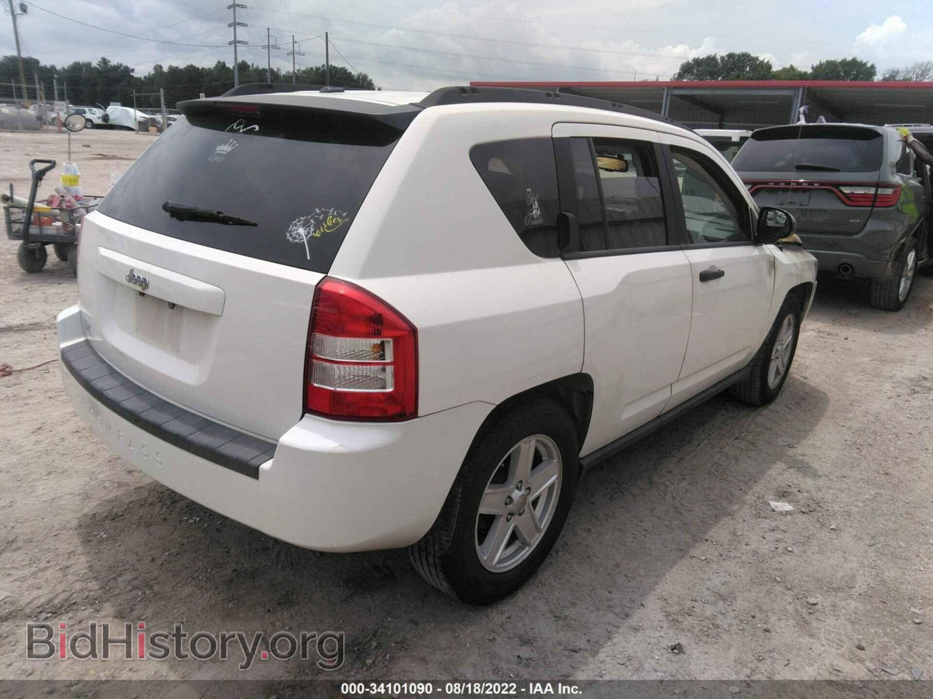 2007 JEEP COMPASS - VIN: 1J8FT47W67D124059 - Фото 4