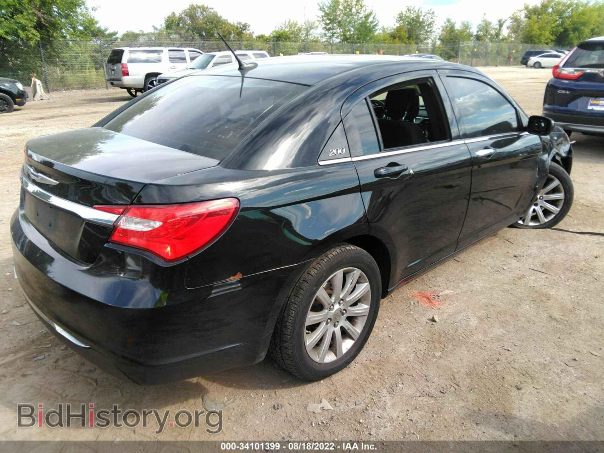 2013 CHRYSLER 200 - VIN: 1C3CCBBB2DN601275 - Фото 4
