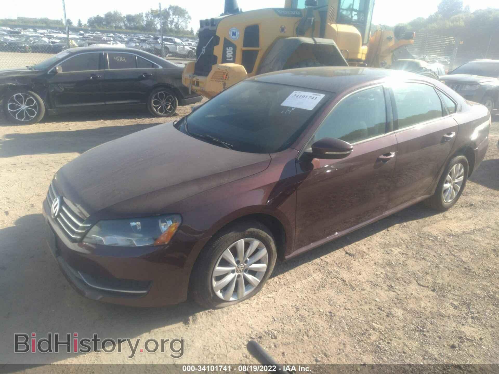 2012 VOLKSWAGEN PASSAT - VIN: 1VWAP7A38CC090645 - Фото 2