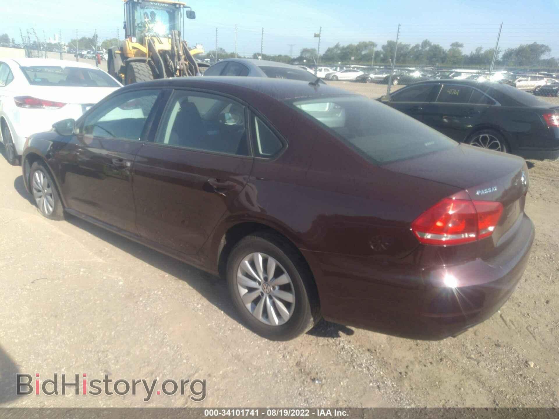 2012 VOLKSWAGEN PASSAT - VIN: 1VWAP7A38CC090645 - Фото 3
