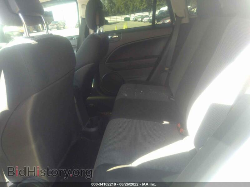 2011 Dodge CALIBER (VIN 1B3CB5HA3BD270337) — фото 8 из 11