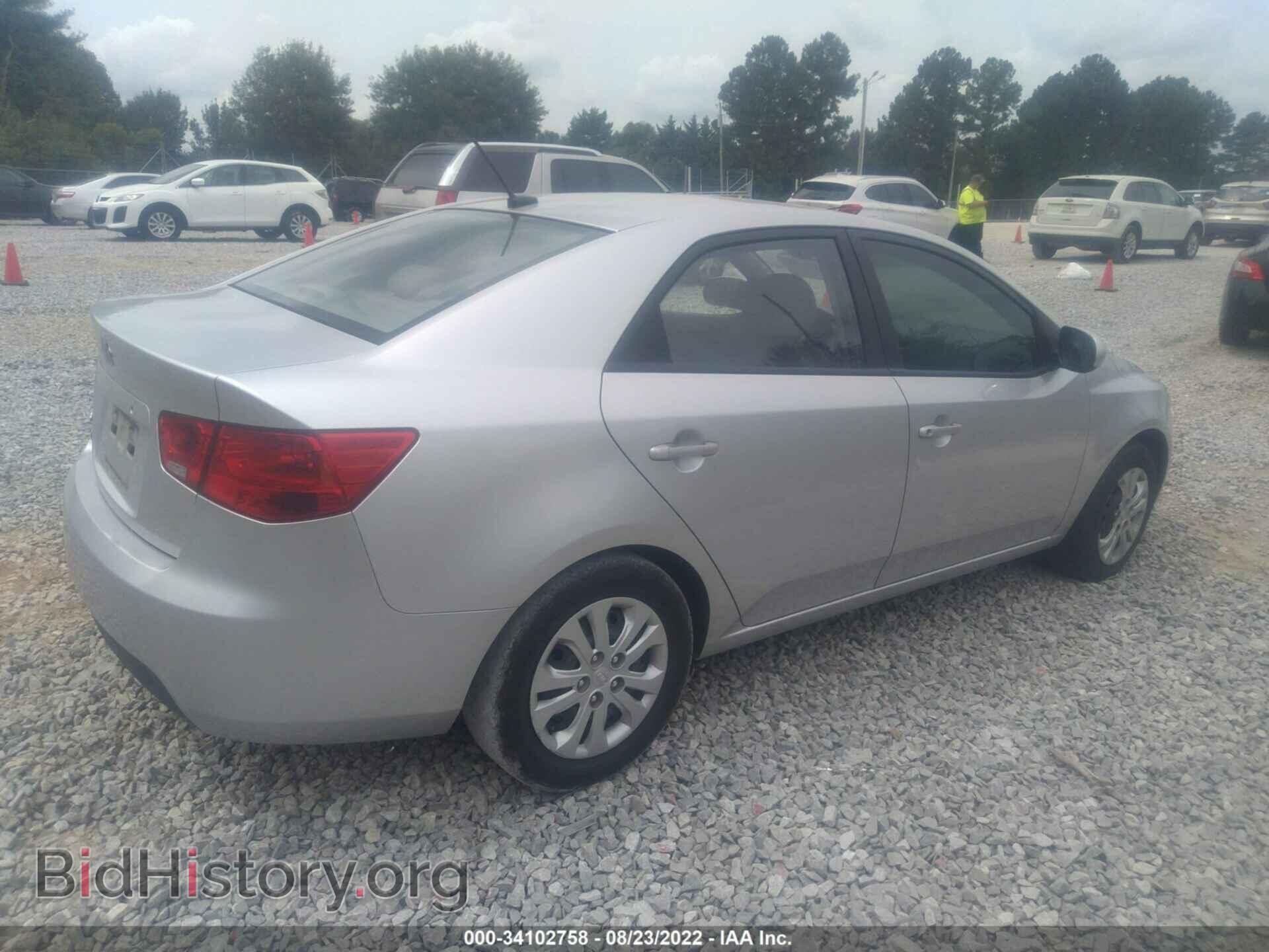 2010 KIA FORTE - VIN: KNAFT4A26A5109136 - Фото 4