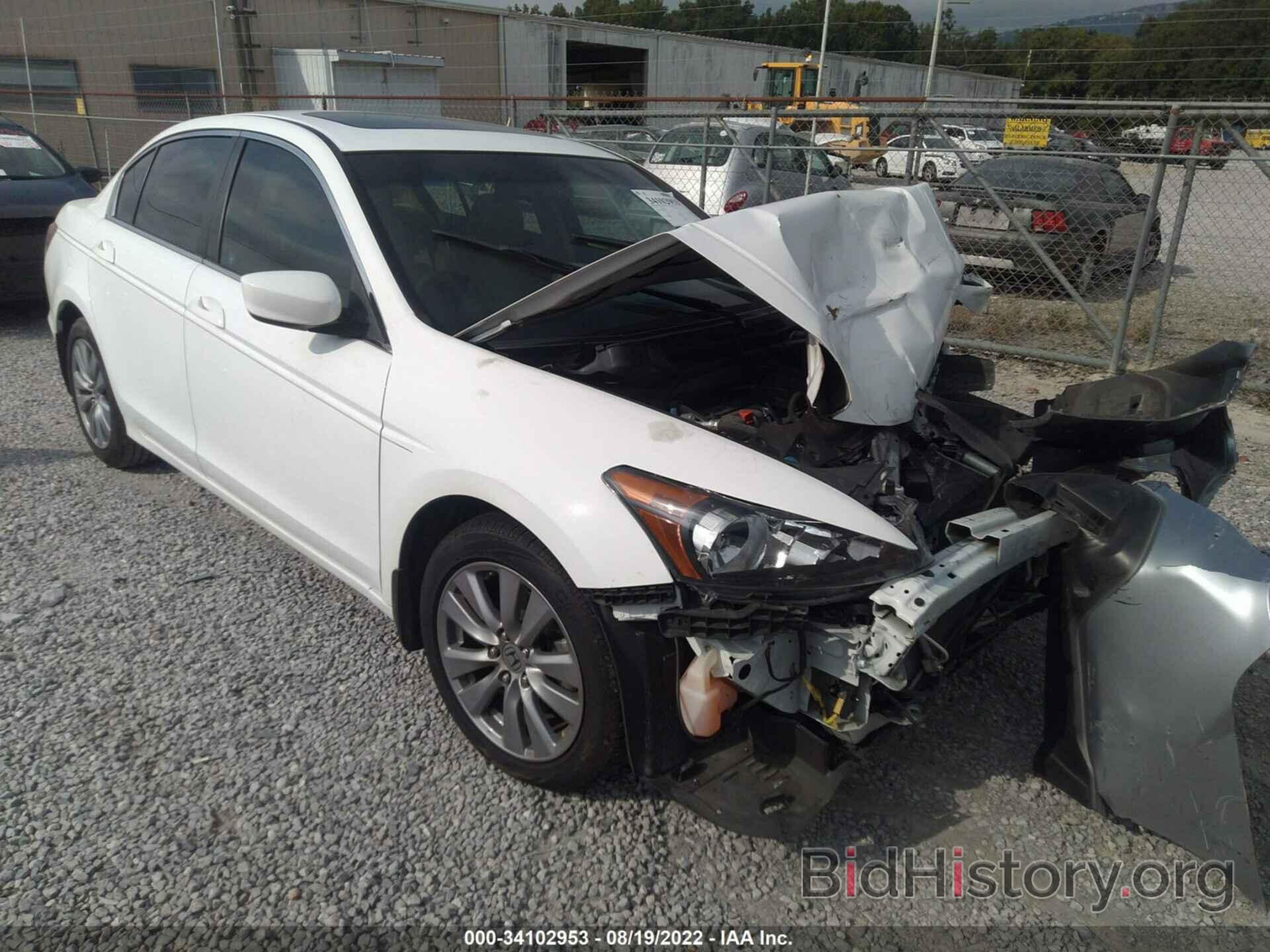 Photo 1HGCP2F82CA060475 - HONDA ACCORD SDN 2012