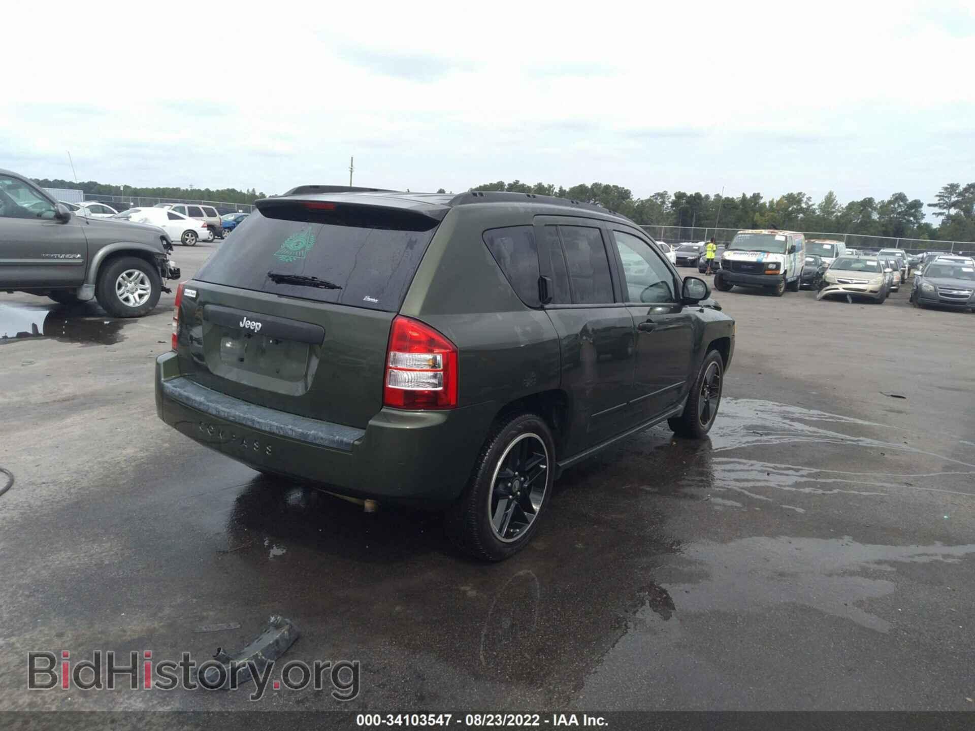 2009 JEEP COMPASS - VIN: 1J4FT47B39D114591 - Photo 4