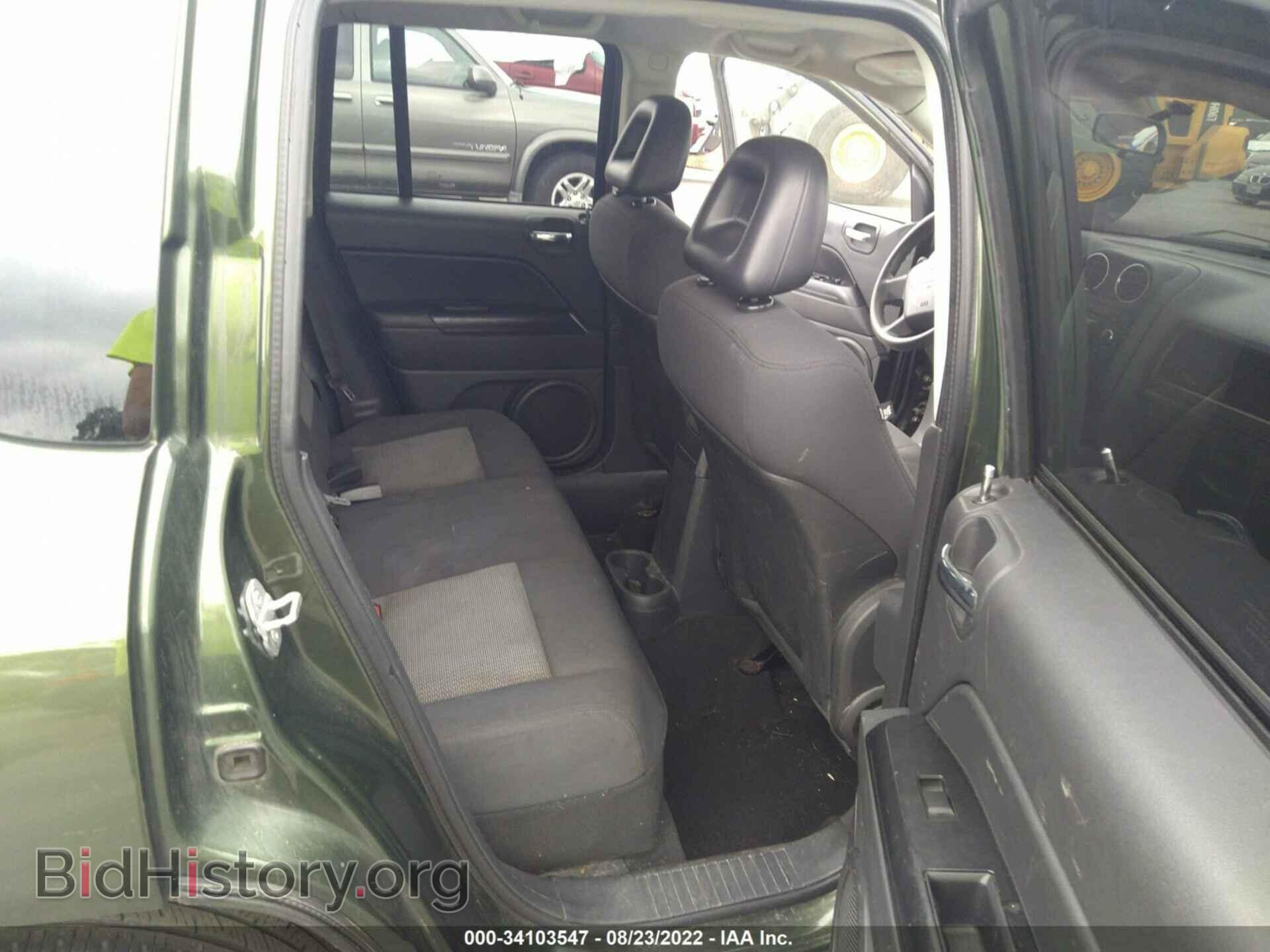 2009 JEEP COMPASS - VIN: 1J4FT47B39D114591 - Photo 8