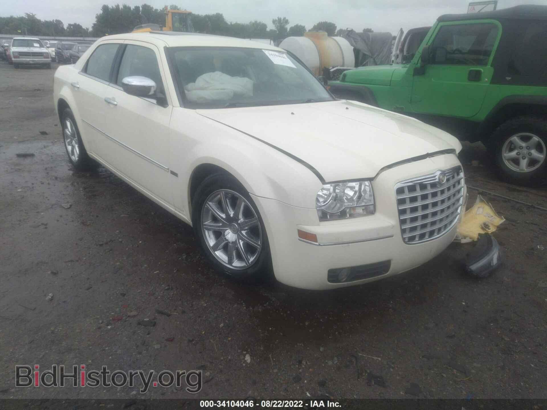 Photo 2C3CA5CV7AH199788 - CHRYSLER 300 2010