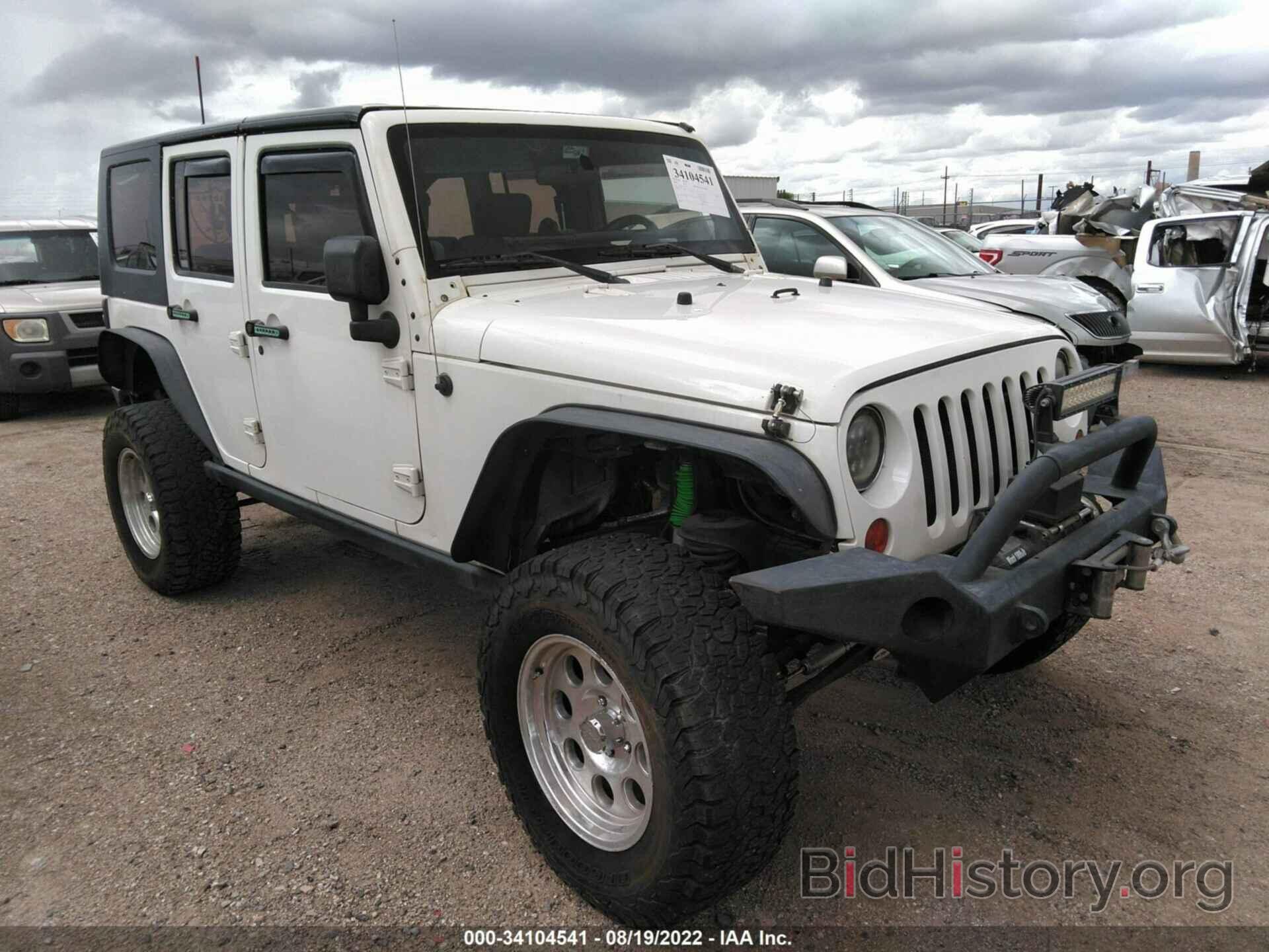 Photo 1J4GA39159L737337 - JEEP WRANGLER UNLIMITED 2009