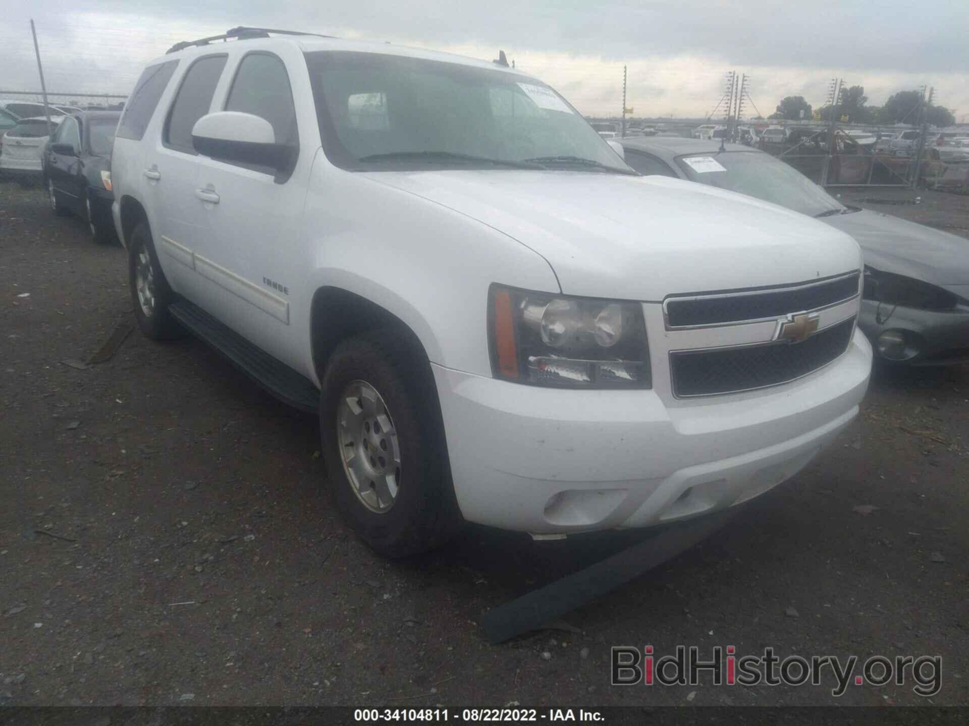 Photo 1GNSCAE07BR207506 - CHEVROLET TAHOE 2011