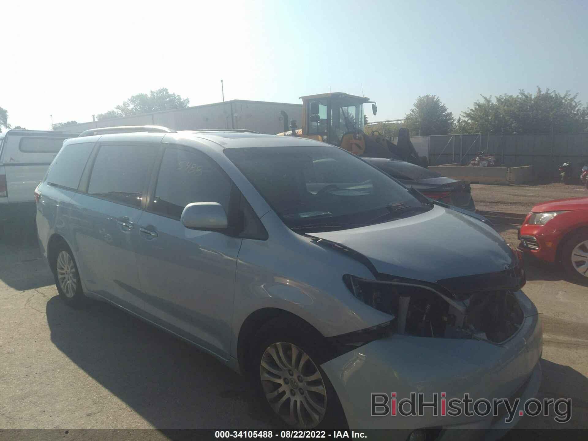 Фотография 5TDYK3DC8FS535358 - TOYOTA SIENNA 2015