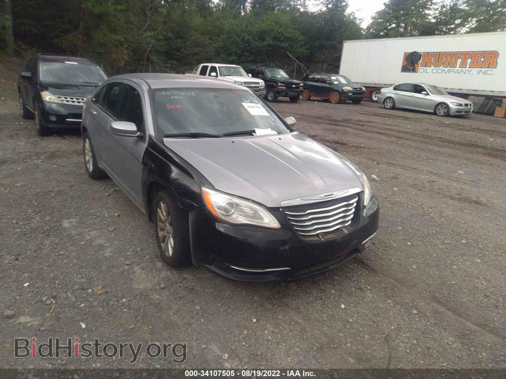 Photo 1C3CCBBB5DN541945 - CHRYSLER 200 2013