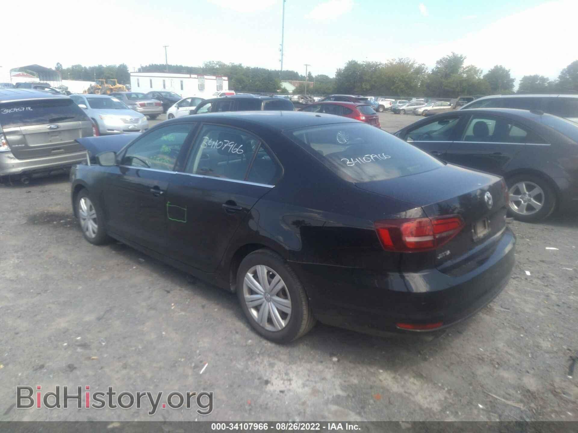 2017 VOLKSWAGEN JETTA - VIN: 3VW2B7AJ8HM214811 - Фото 3