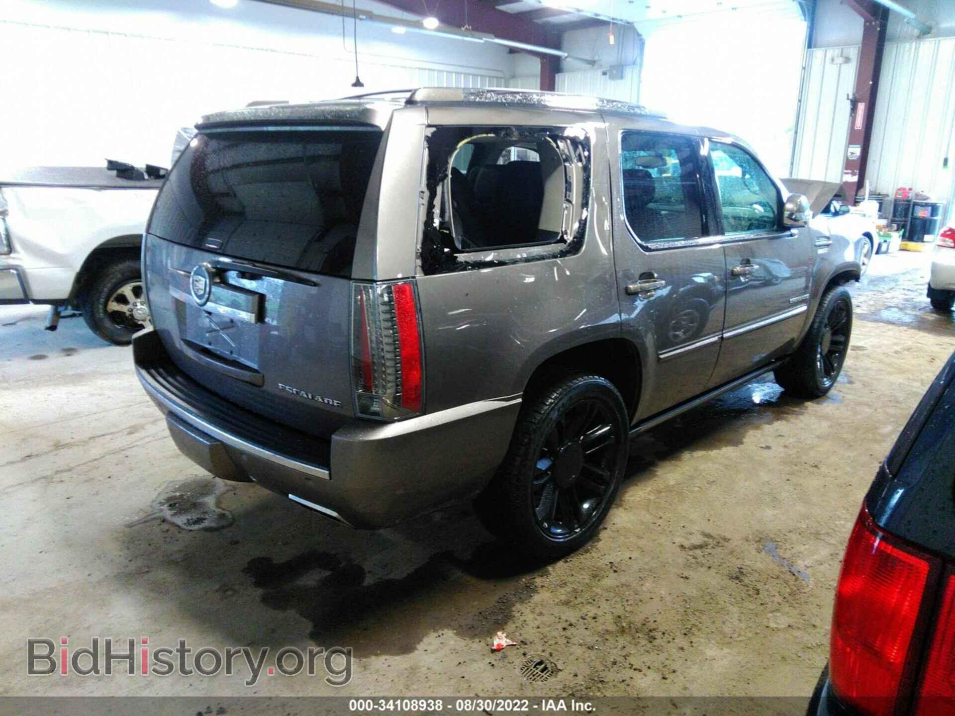 2014 CADILLAC ESCALADE - VIN: 1GYS4CEF0ER113617 - Фото 4