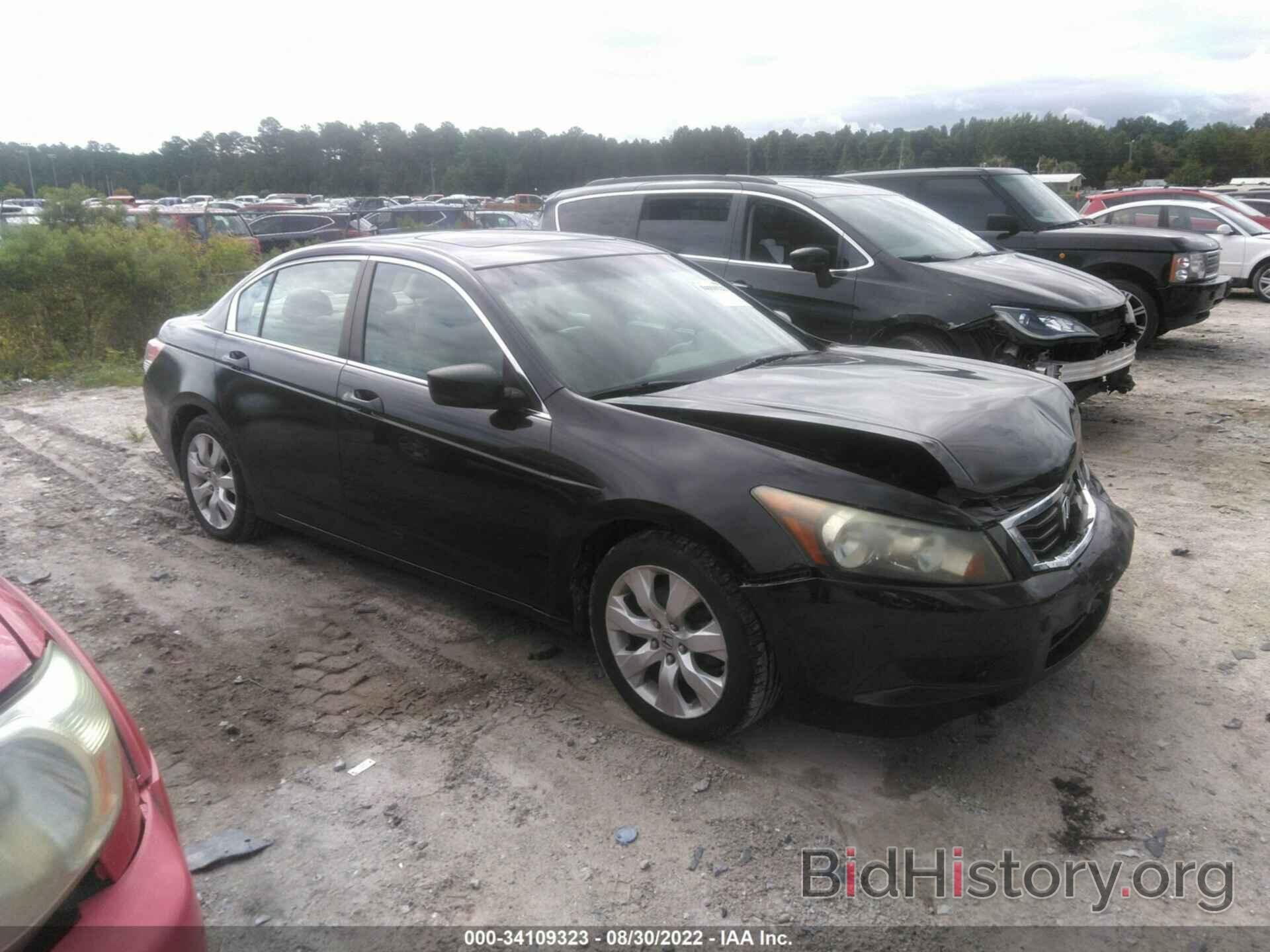 Photo 1HGCP2F81AA177493 - HONDA ACCORD SDN 2010