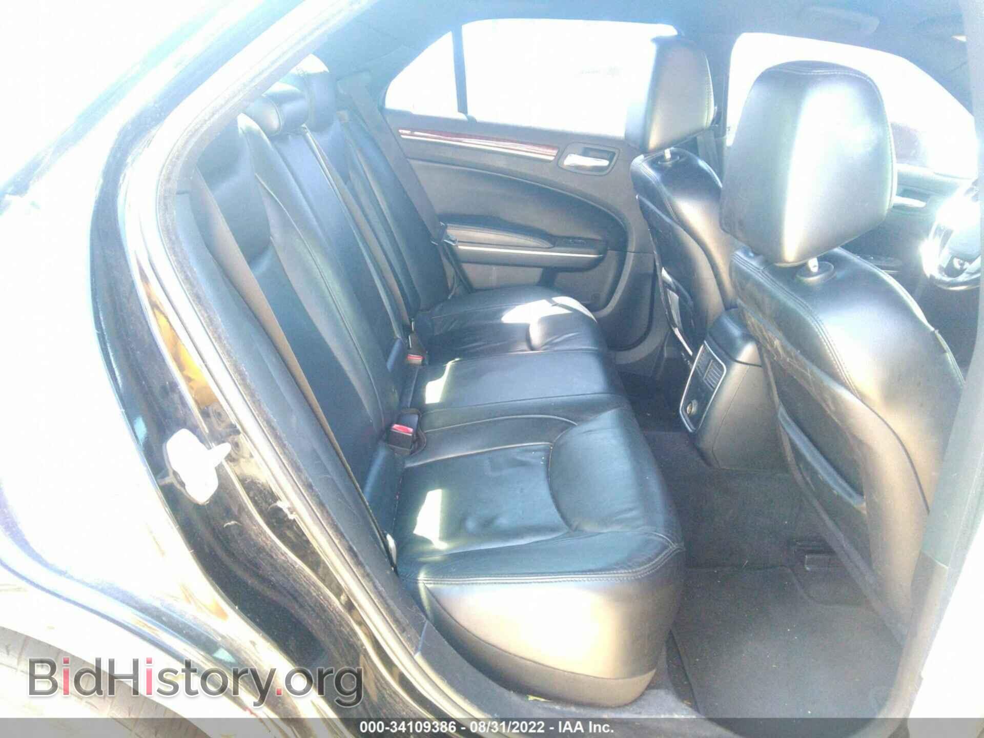 2012 CHRYSLER 300 - VIN: 2C3CCACG5CH113367 - Фото 8