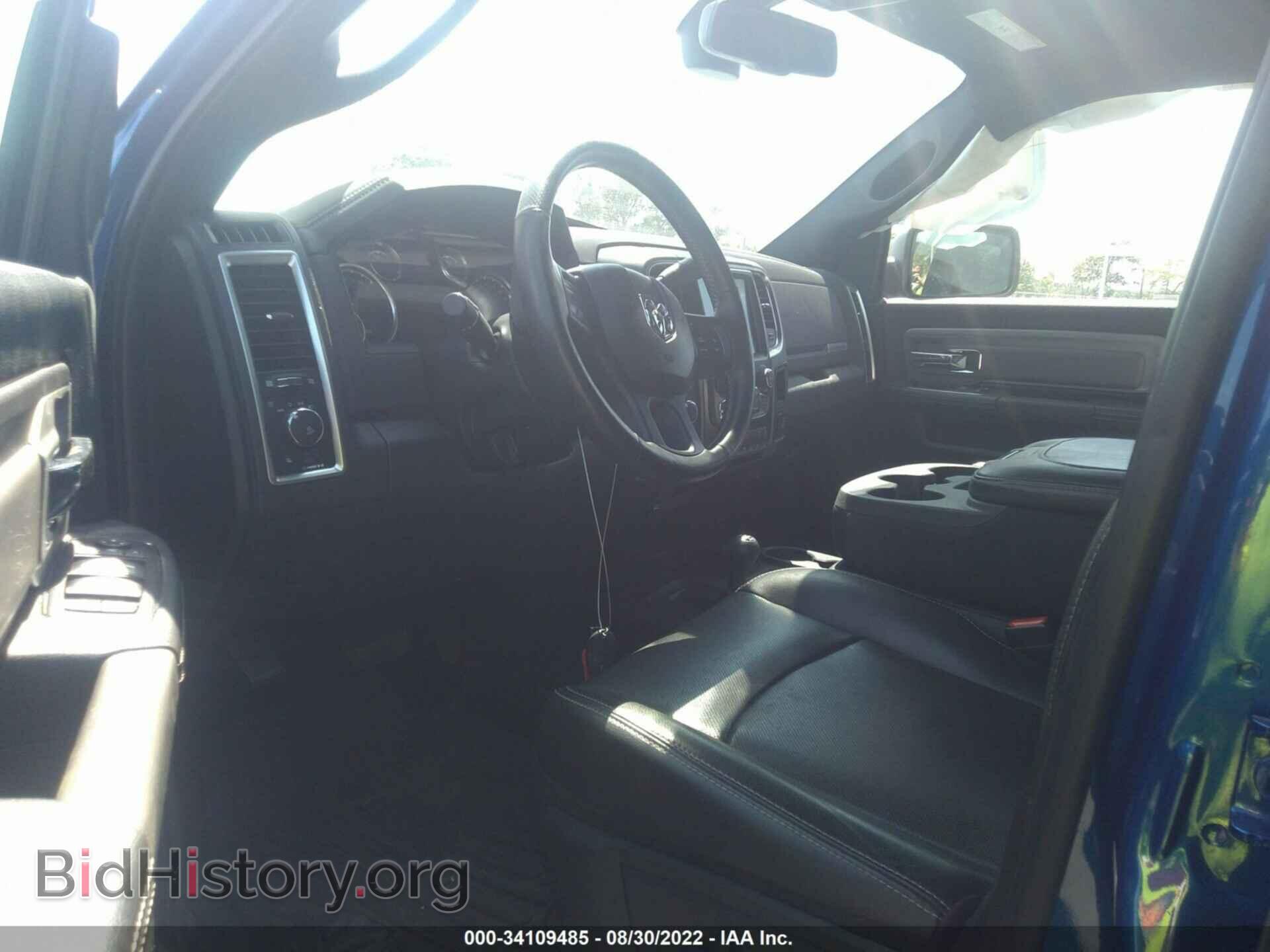 2017 RAM 2500 - VIN: 3C6TR5EJ8HG700882 - Photo 5
