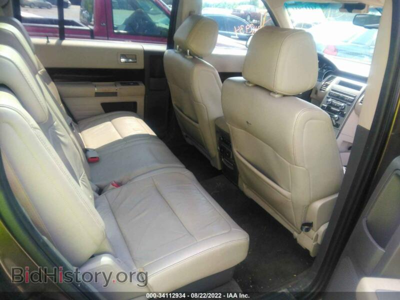 2011 Ford FLEX (VIN 2FMGK5CC5BBD14445) — фото 8 из 11