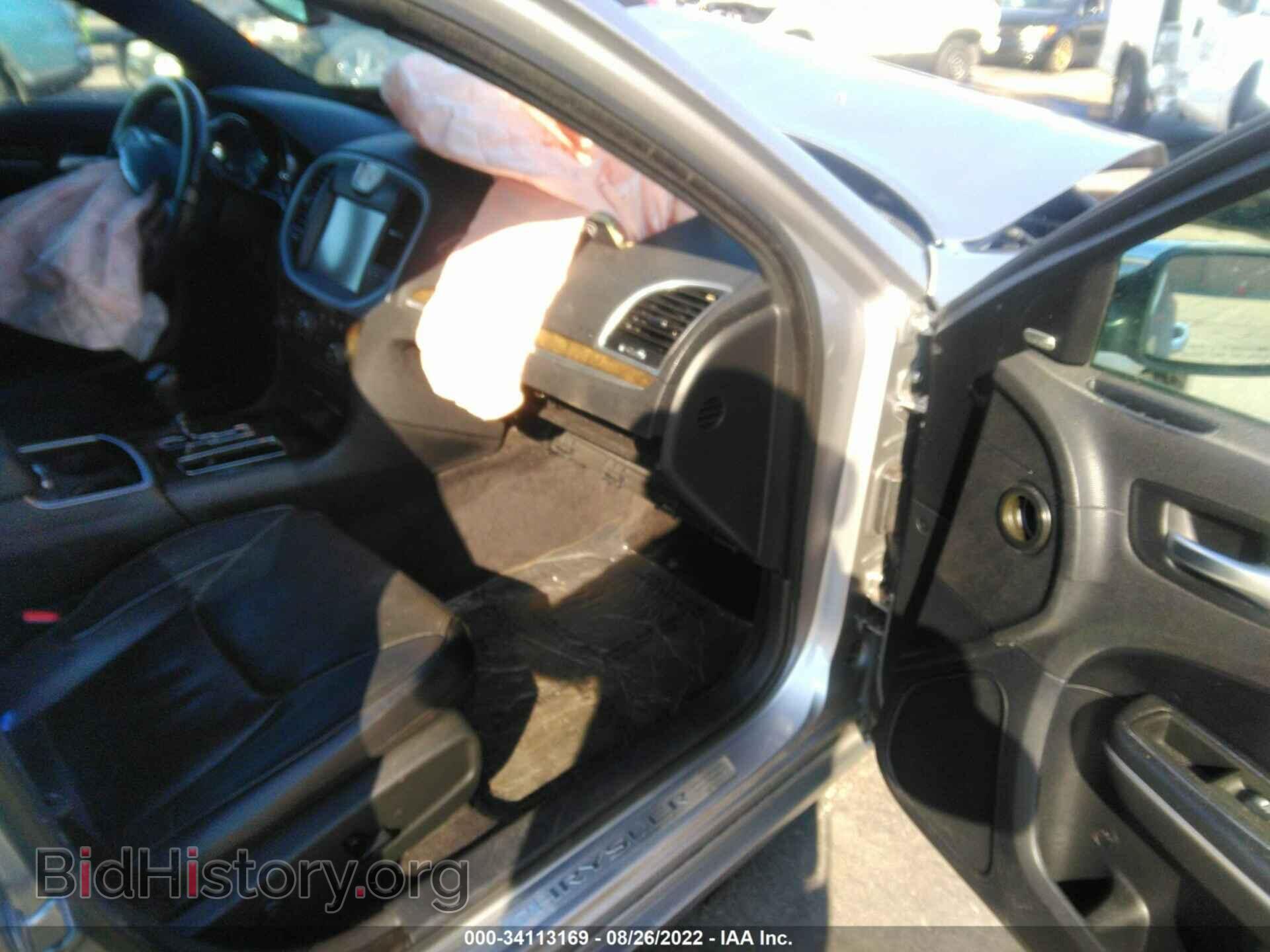 2013 CHRYSLER 300 - VIN: 2C3CCAETXDH650120 - Фото 5