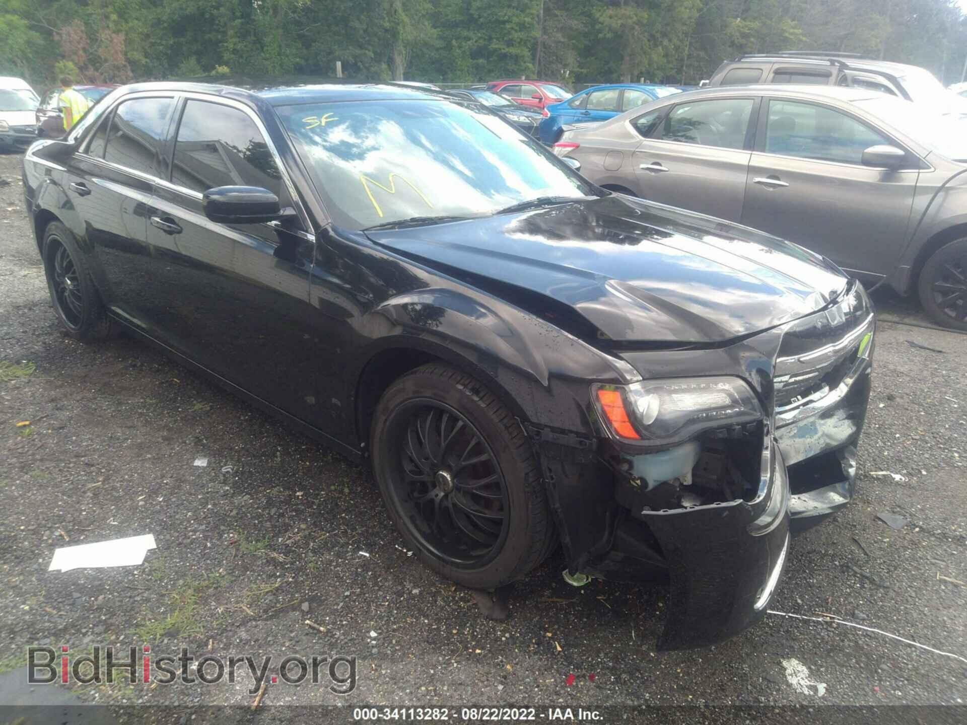 Фотография 2C3CCABG8CH251678 - CHRYSLER 300 2012