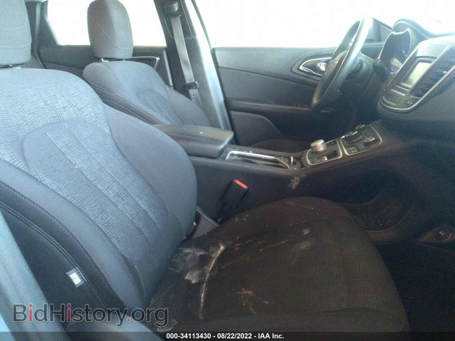 2015 CHRYSLER 200 - VIN: 1C3CCCAB0FN668600 - Фото 5