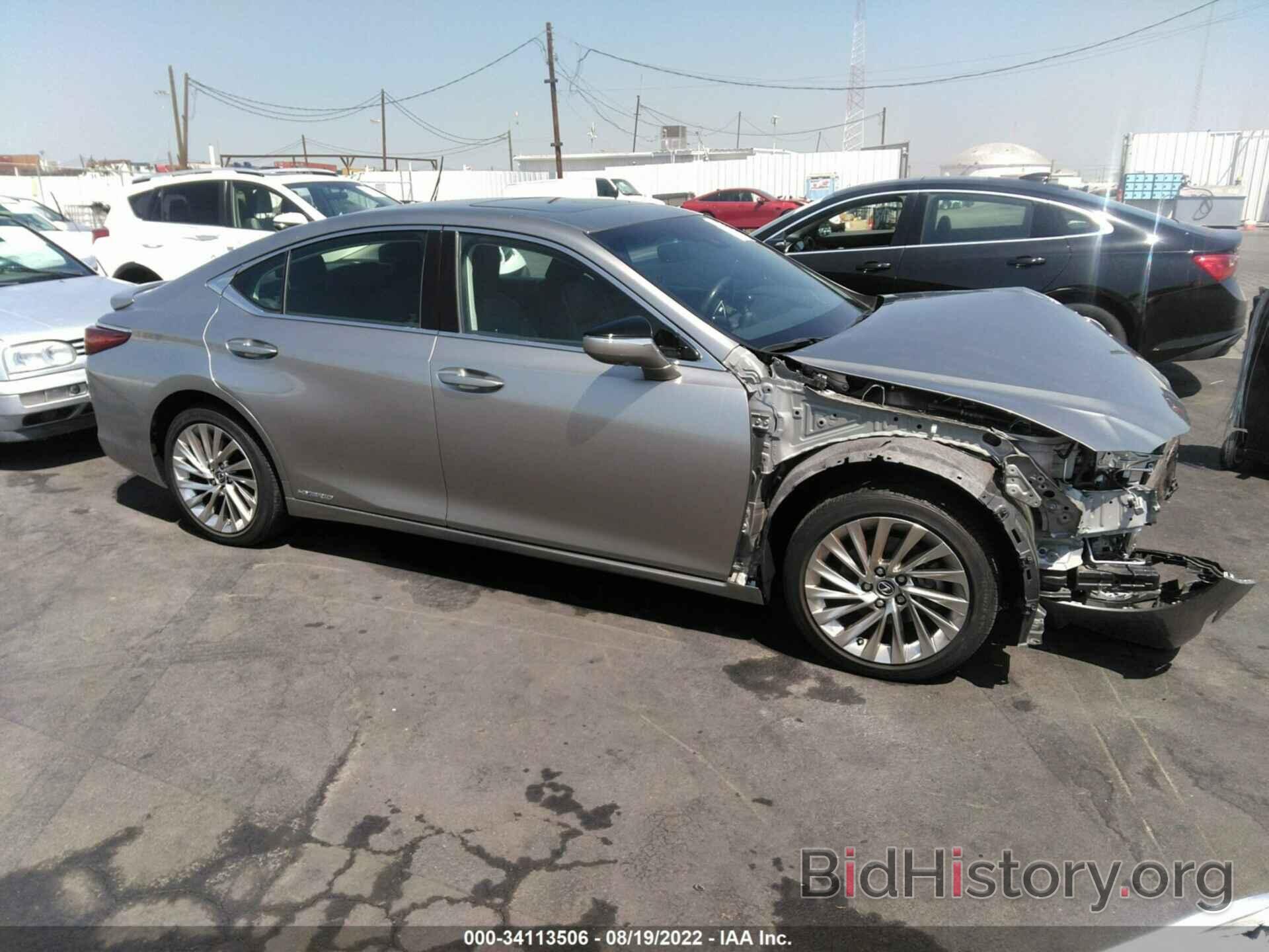 Photo JTHB21B14K2032051 - LEXUS ES 2019