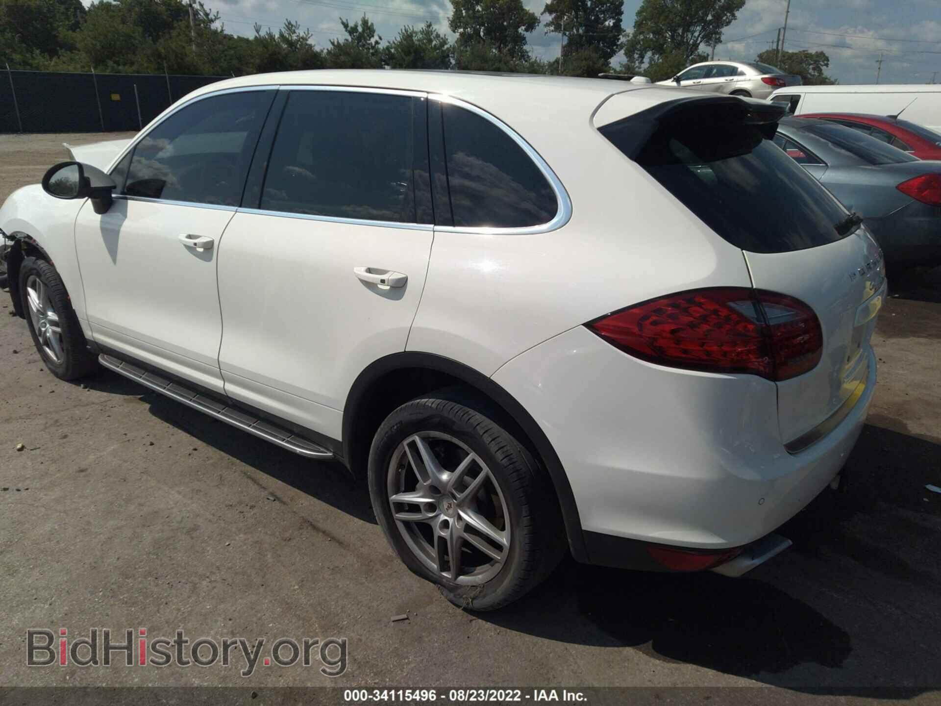 2011 PORSCHE CAYENNE - VIN: WP1AB2A28BLA48291 - Фото 3