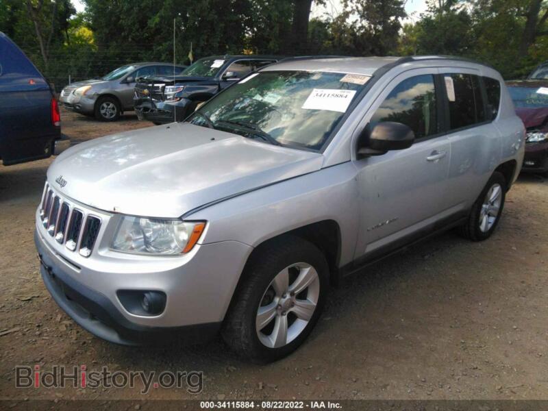 2011 Jeep COMPASS (VIN 1J4NF1FB2BD148479) — фото 2 из 11