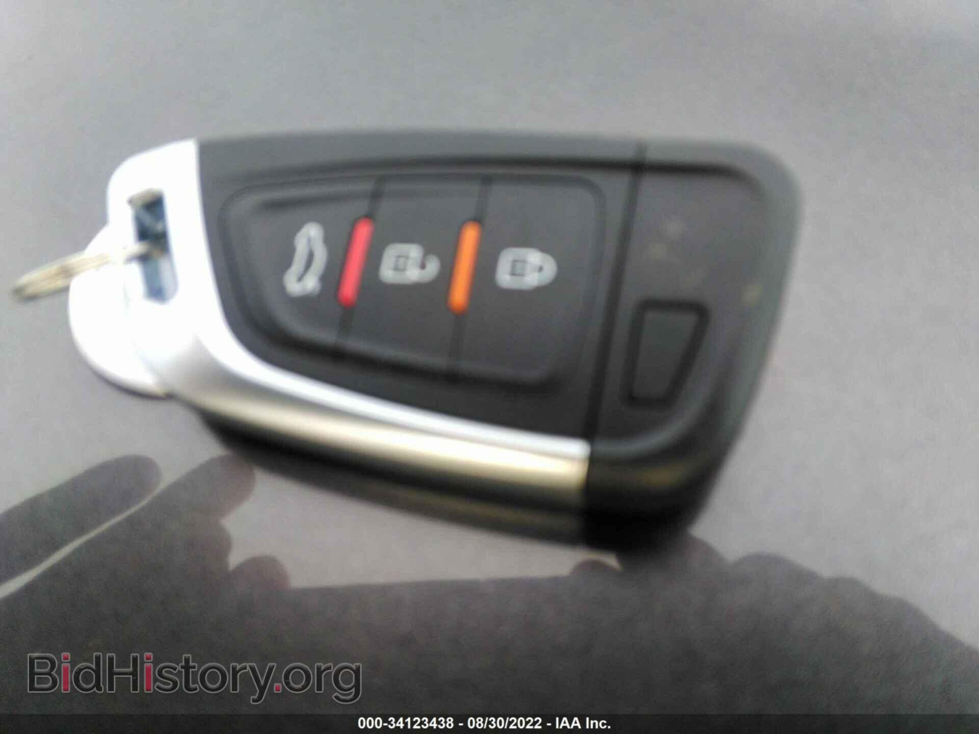 2014 CHRYSLER 300 - VIN: 2C3CCAAG0EH380485 - Фото 11