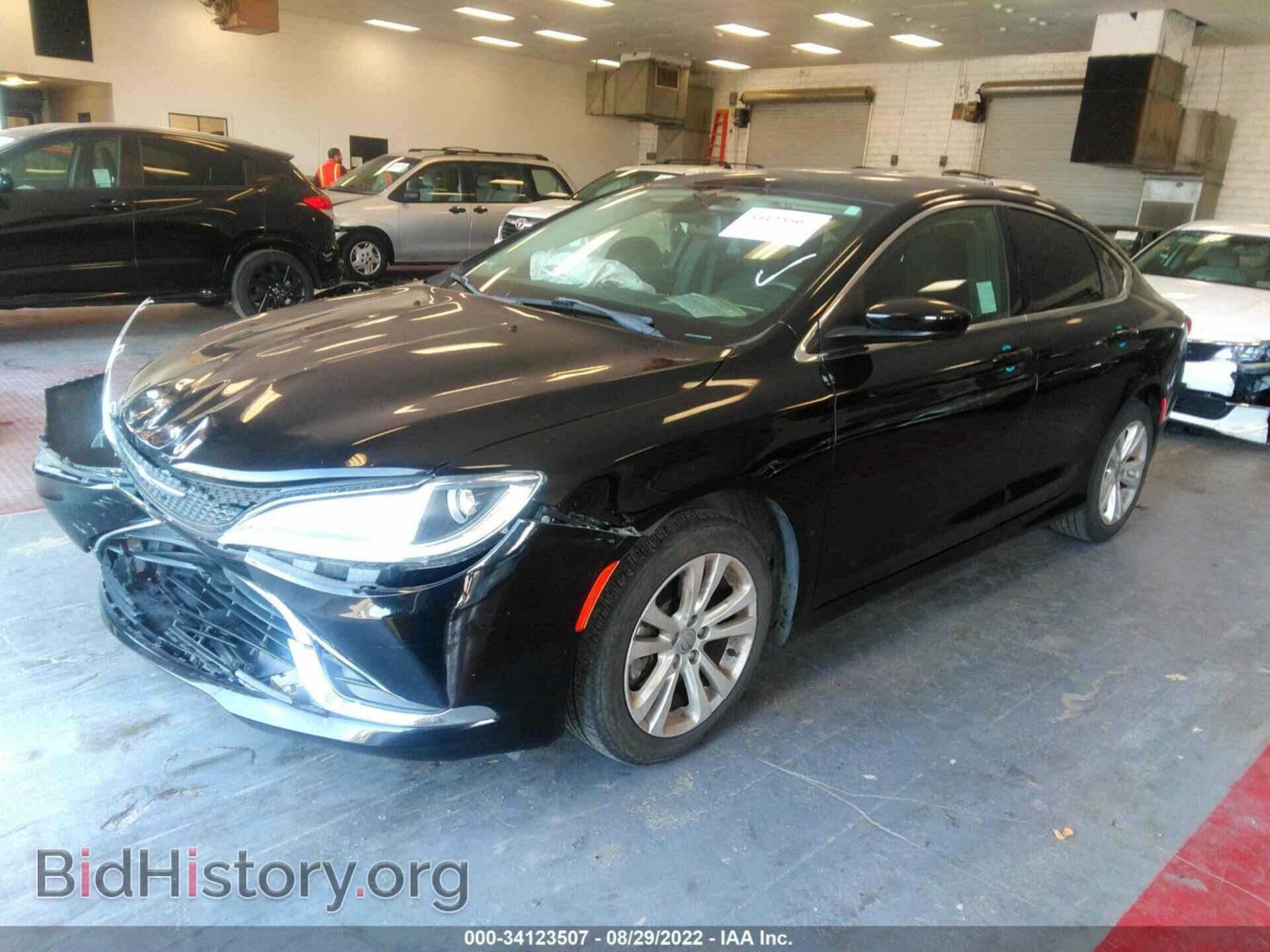 2016 CHRYSLER 200 - VIN: 1C3CCCAB9GN112674 - Фото 2