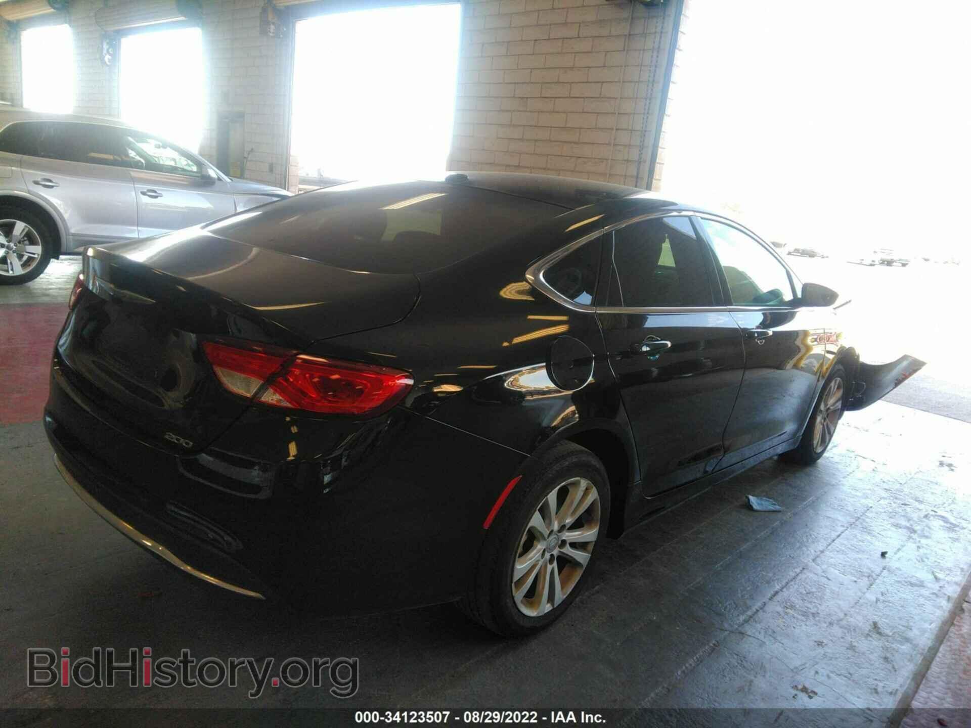 2016 CHRYSLER 200 - VIN: 1C3CCCAB9GN112674 - Фото 4