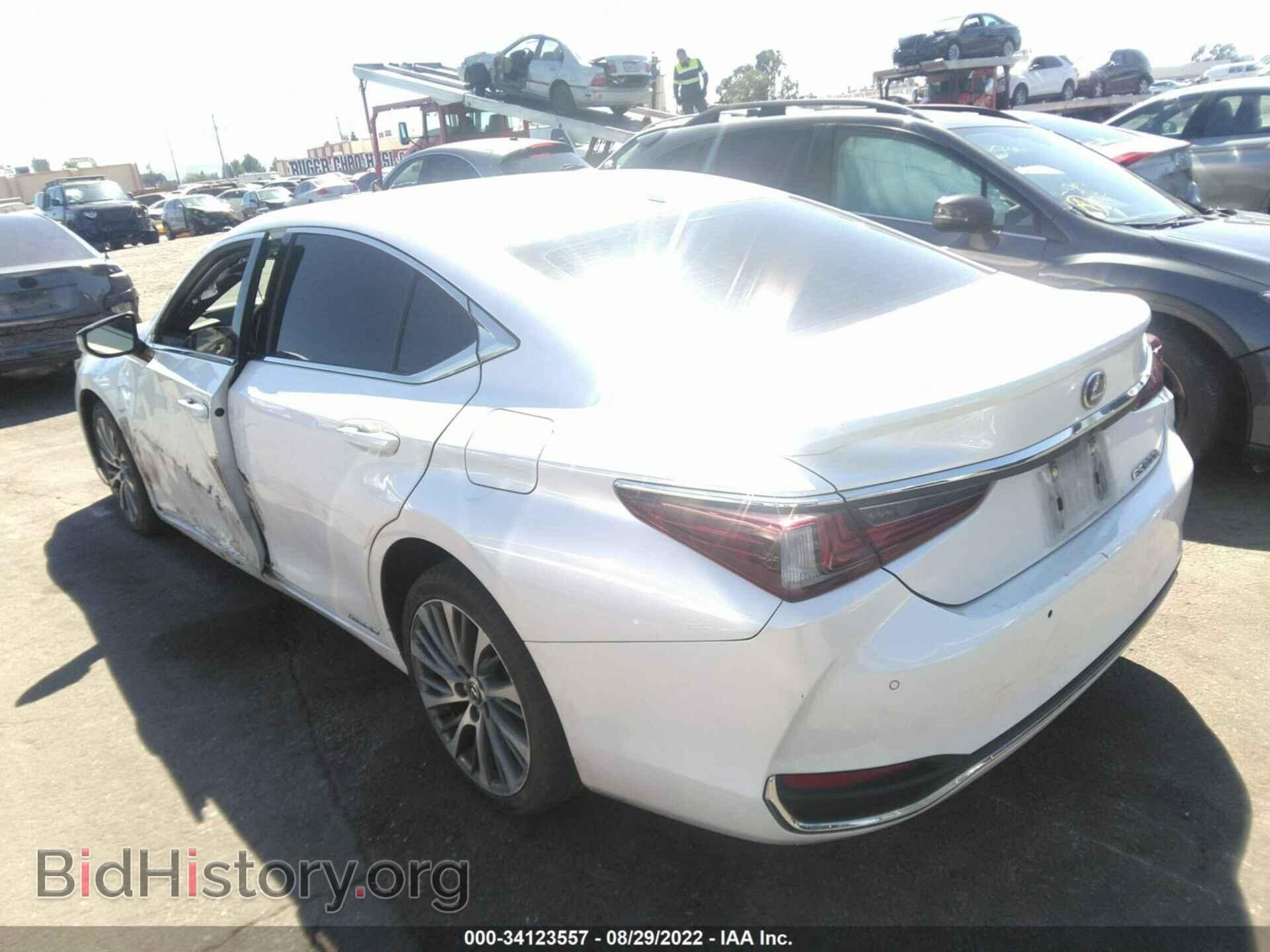 2019 LEXUS ES - VIN: 58AB21B18KU001945 - Фото 3