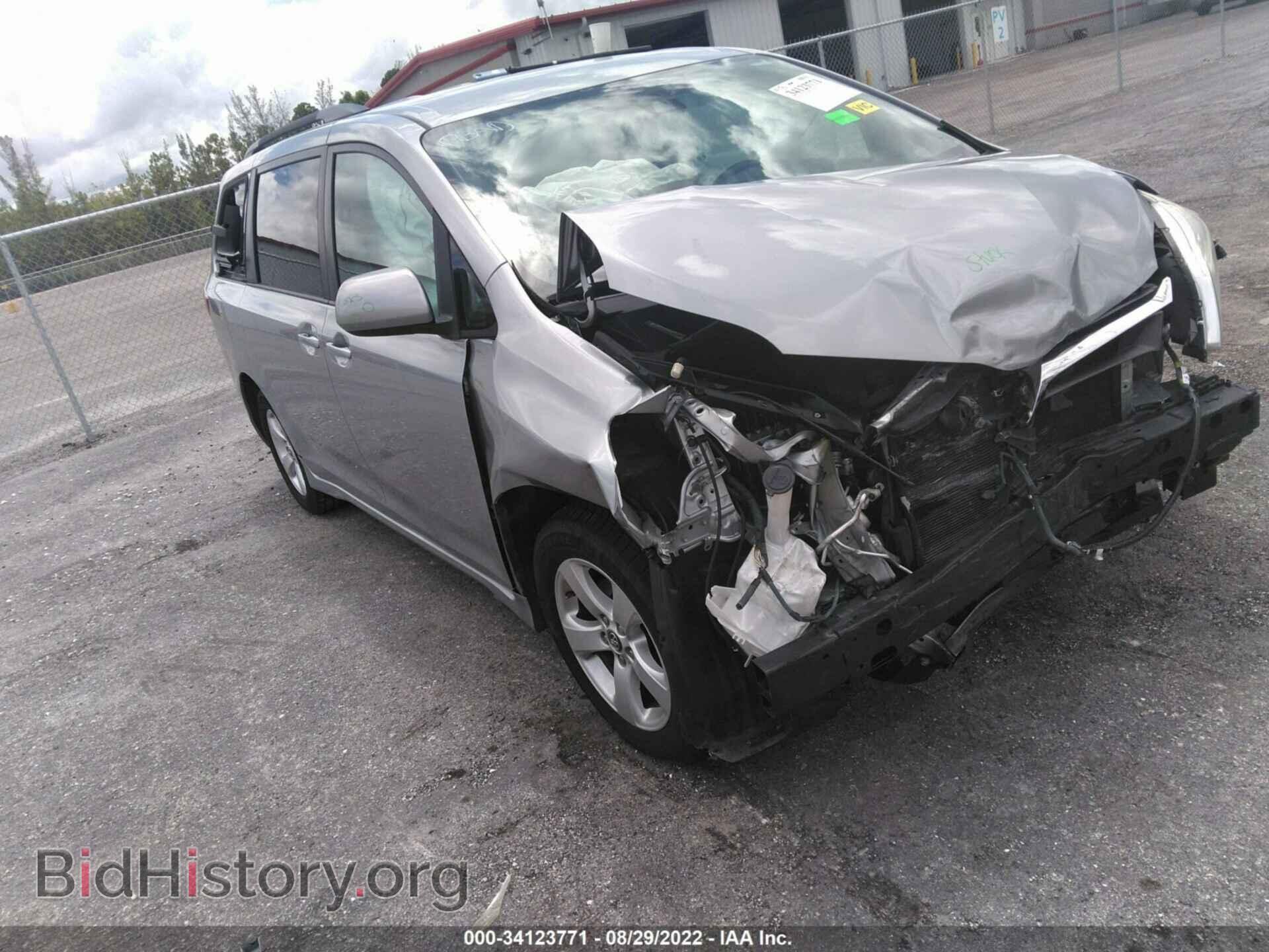 Photo 5TDKZ3DC9JS904545 - TOYOTA SIENNA 2018