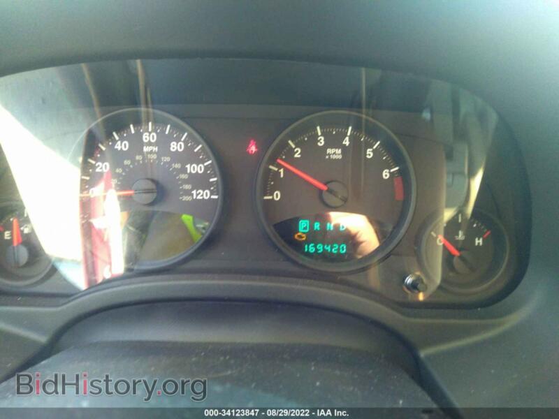 2012 Jeep COMPASS (VIN 1C4NJDEB6CD540227) — photo 7 of 15